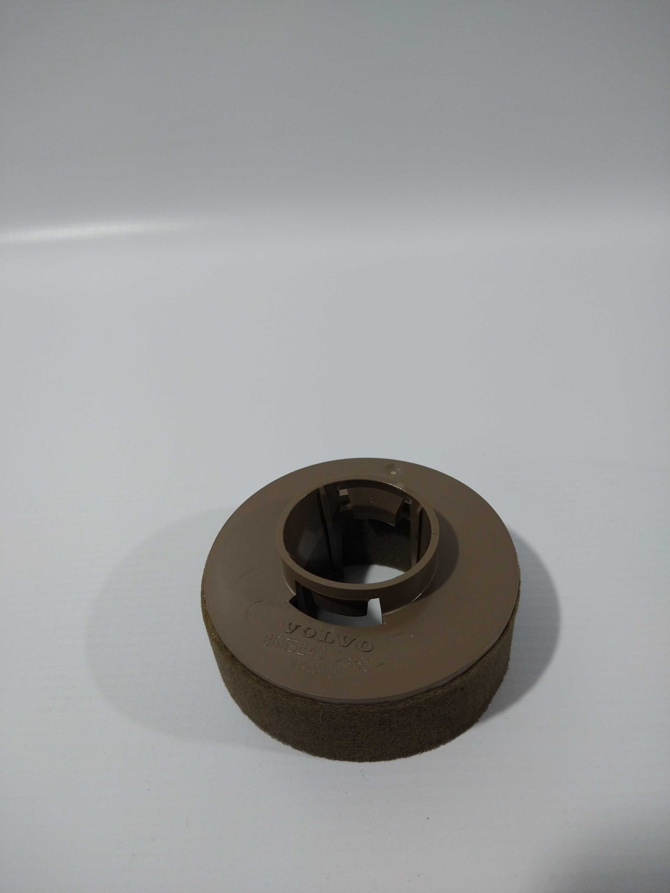Acabamento Do Assoalho Direito Volvo Xc90 2010 Usado Origin 4