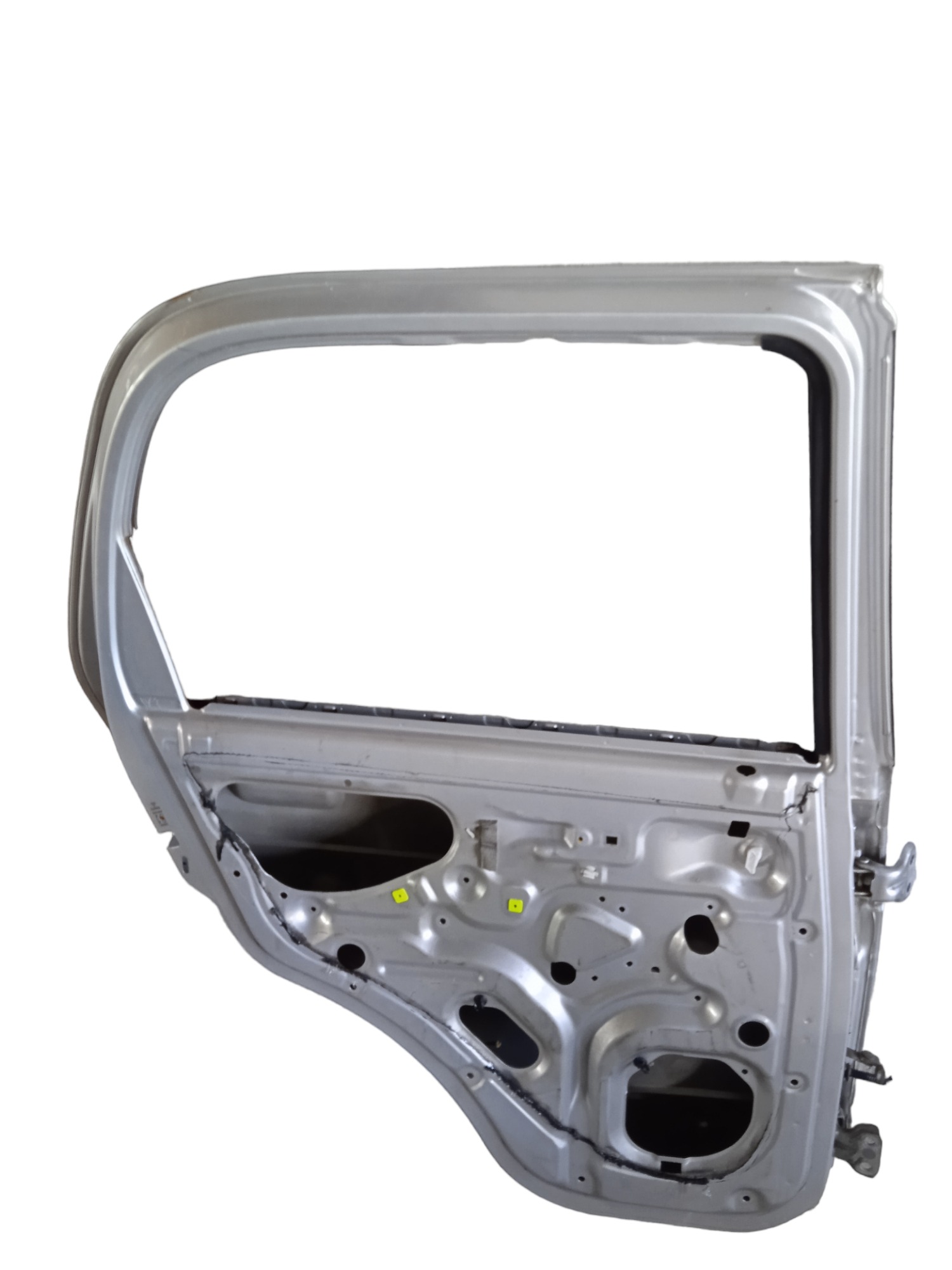 Porta Traseira Esquerda Daihatsu Terios 1998 Usado  Traseira Esquerda Prata 3