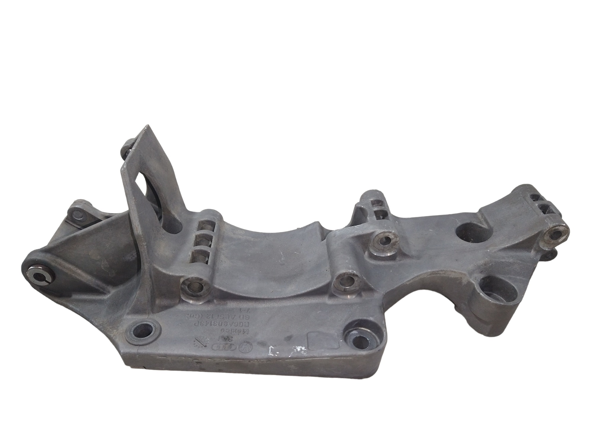 Suporte Alternador Golf Gti 1.8 2001/02 Usado 2