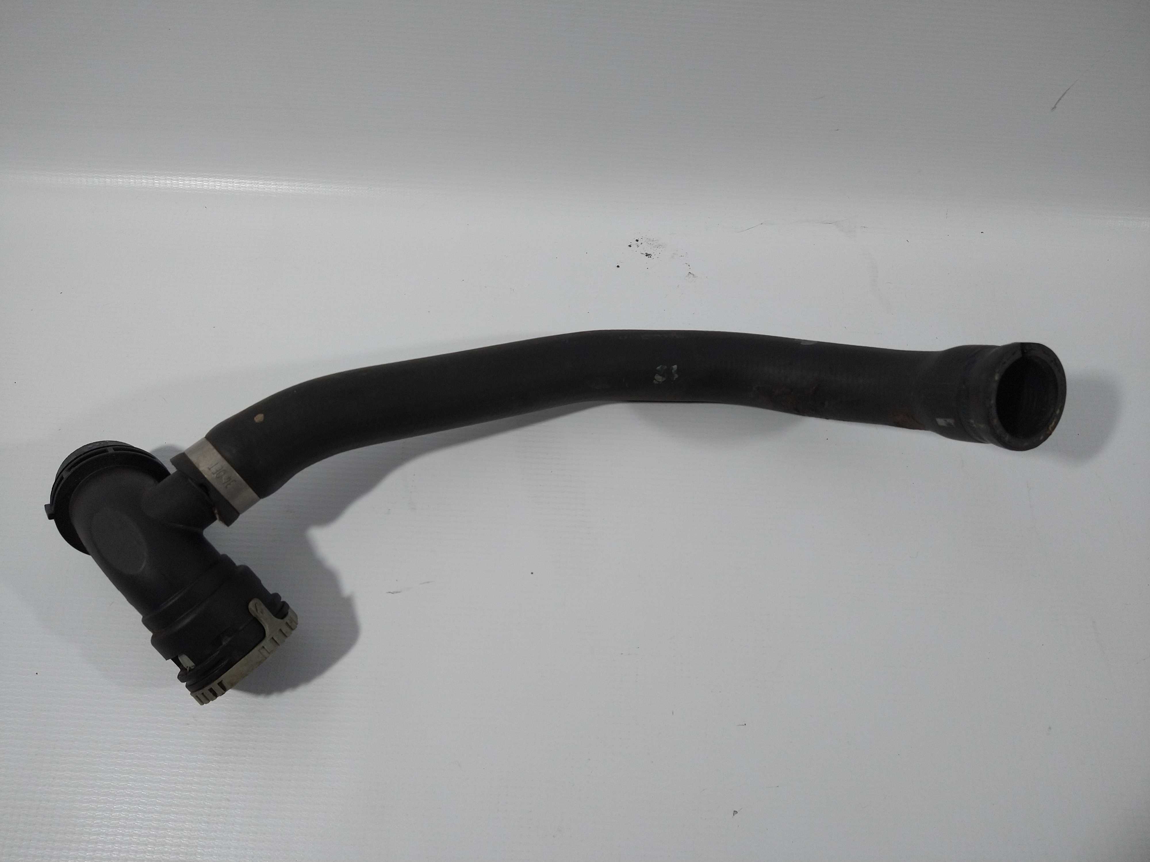 Mangueira Inferior Volvo S60 S80 V60 Xc70 Xc 90 3.2 6cc Usad 4