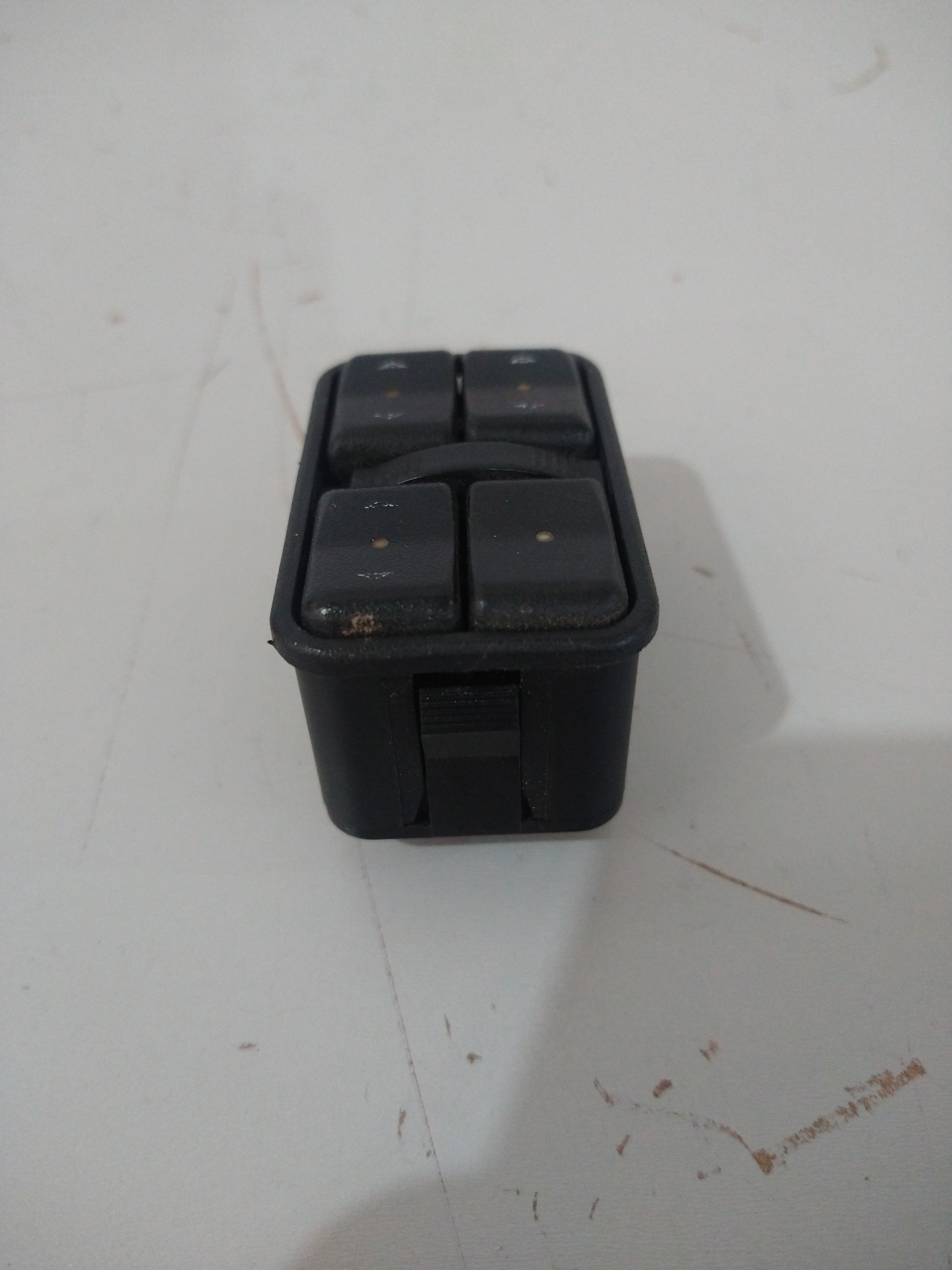 Botão De Vidro Dianteiro L/e Zafira 2008 Usado Original 4