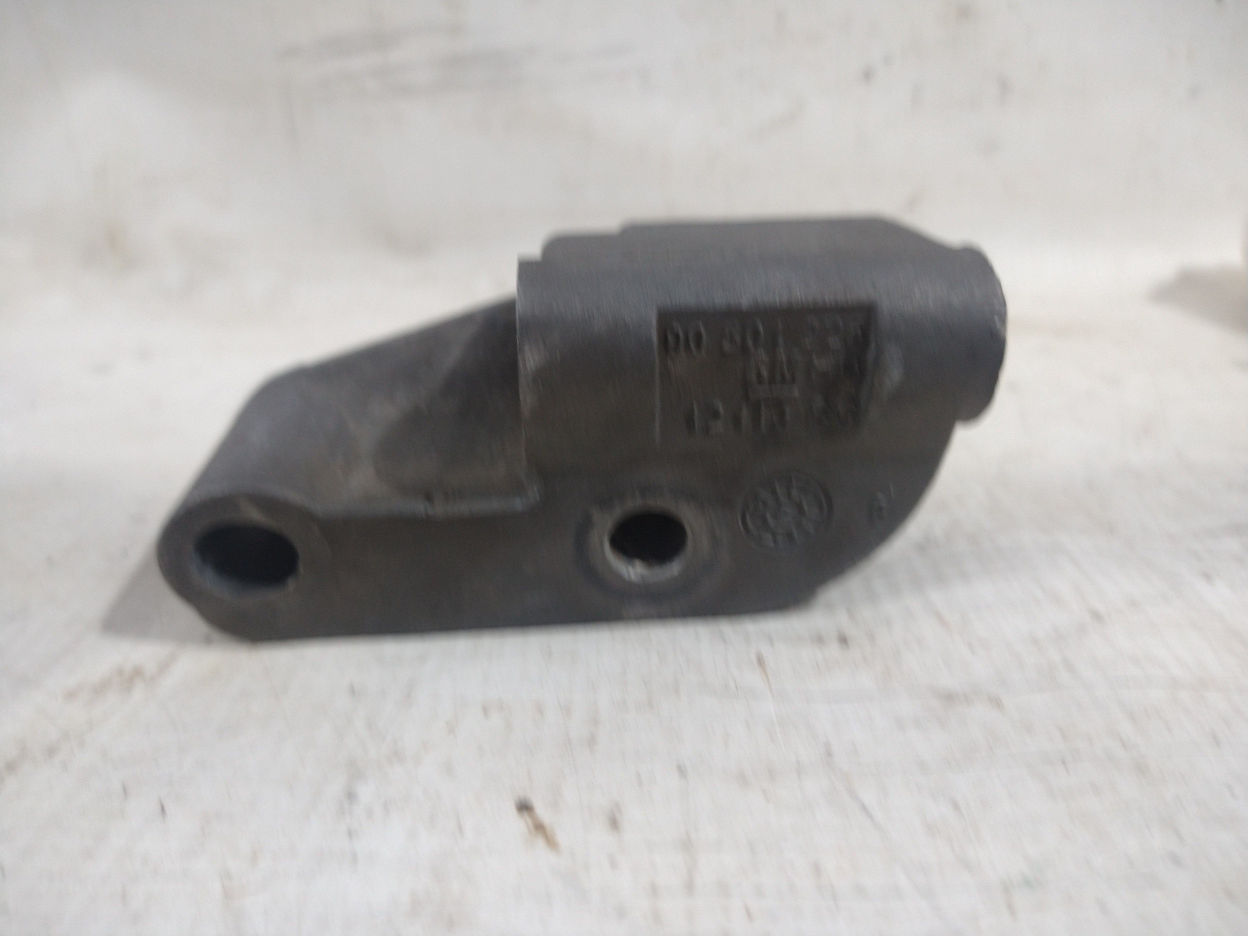 Suporte Do Alternador Gm Celta 2007 Usado 4