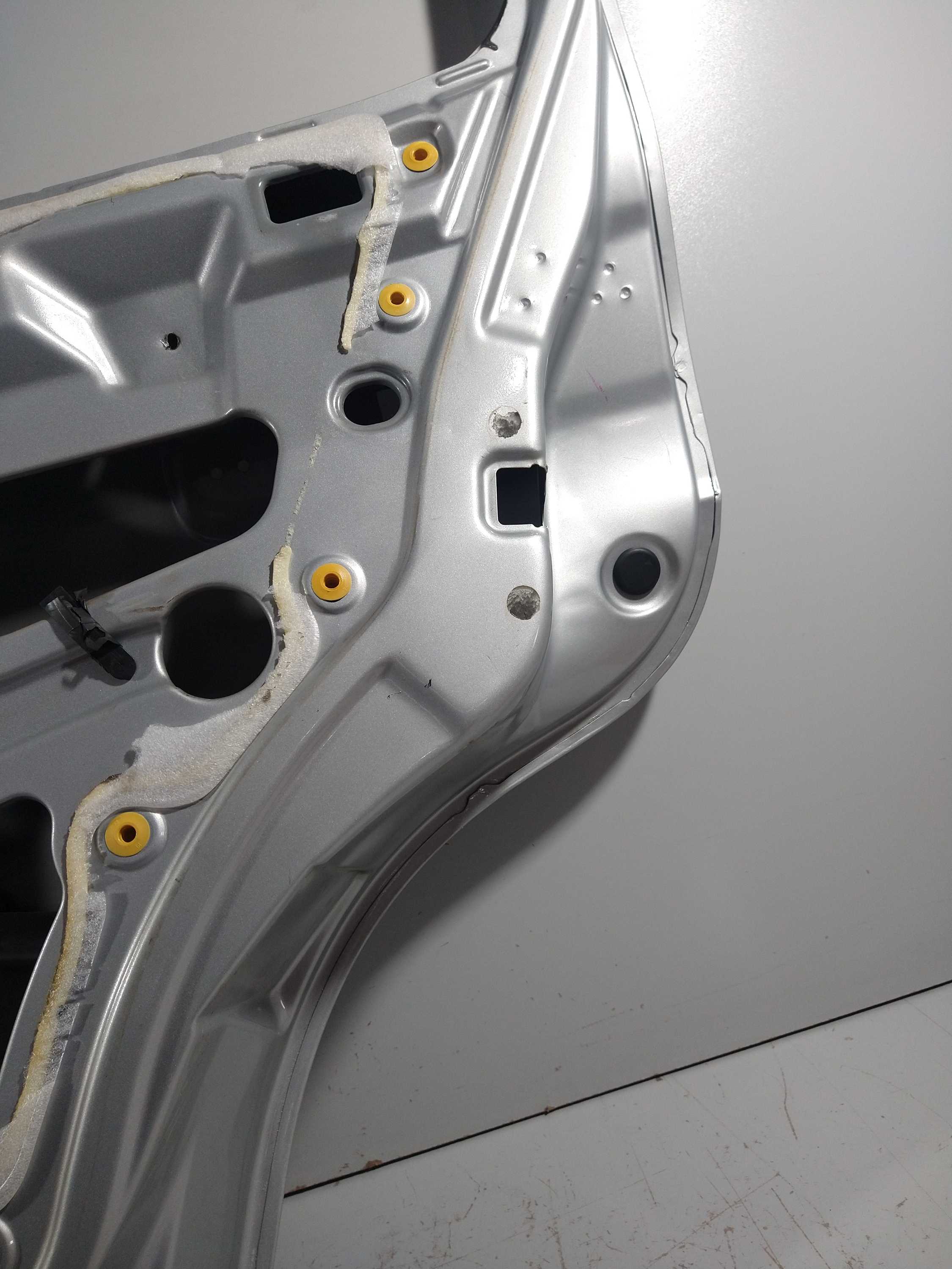 Porta Traseira Direita Fiat Uno Vivace 2013 Usado Origin Traseira Direita Prateado 8