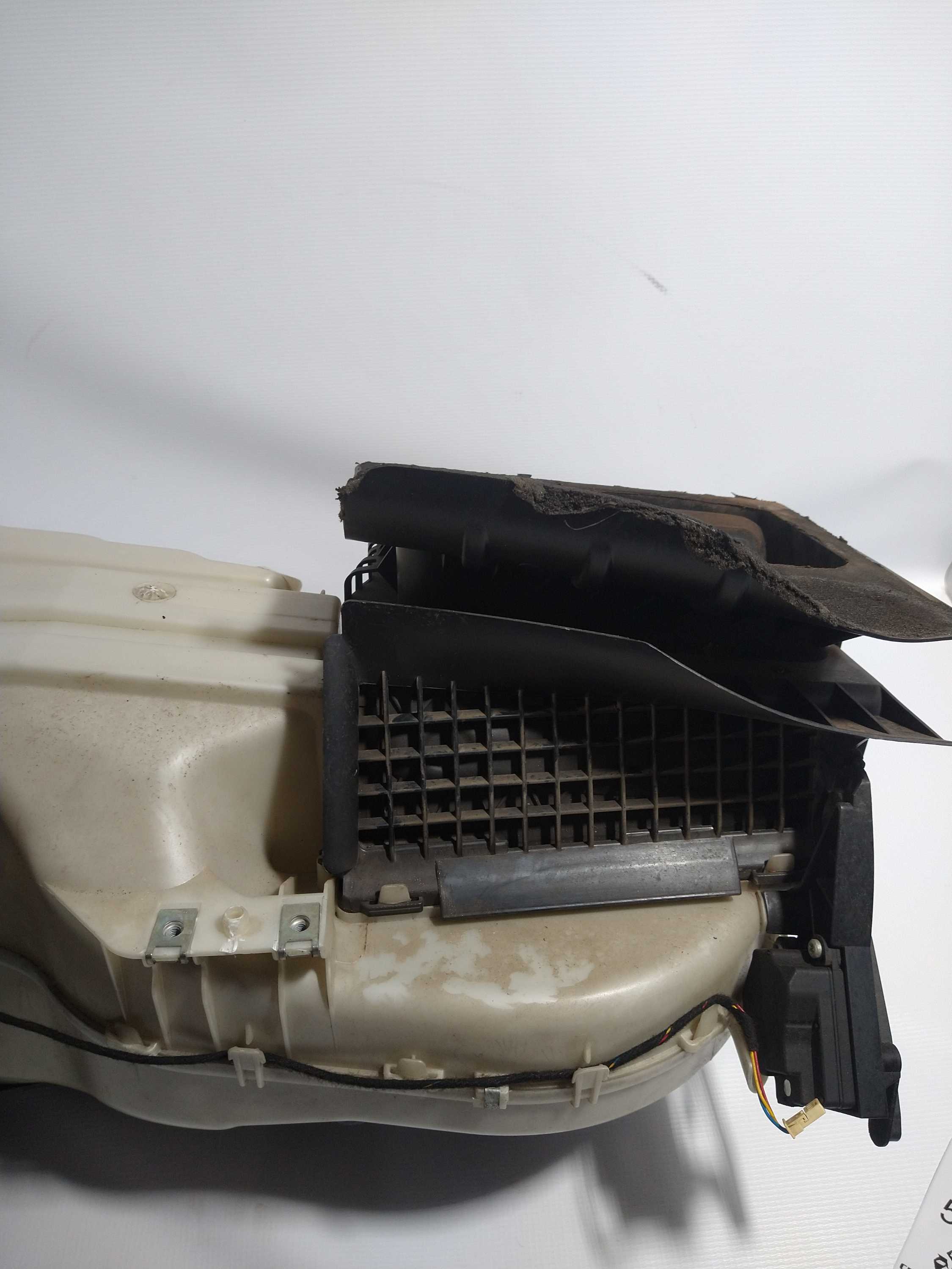 Caixa De Ar Condicionado Dianteira Volvo Xc90 2010 Usado Ori 2