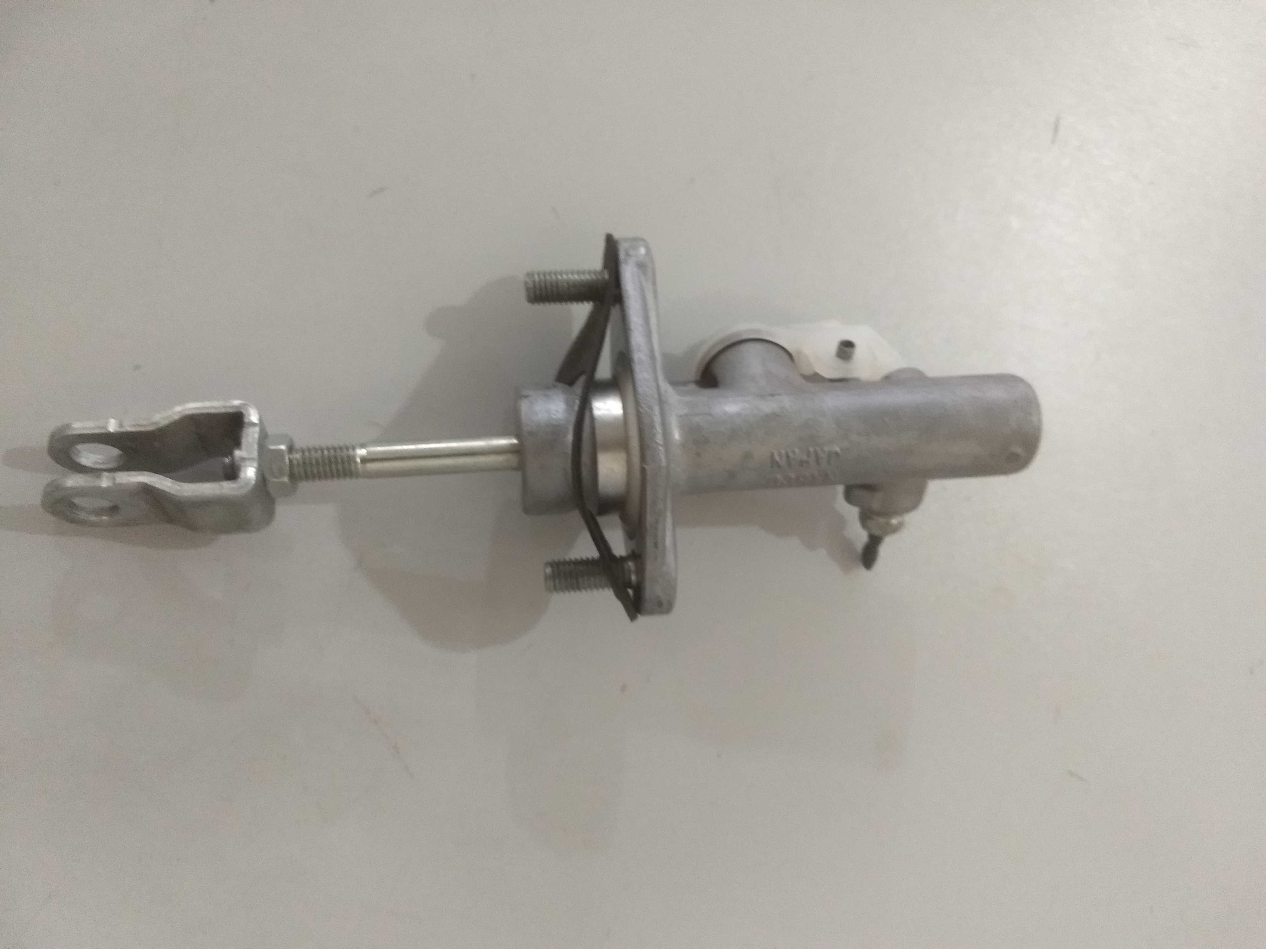 Cilindro Burrinho Mestre Embreagem Pajero Tr4 2012 Usado Ori 2