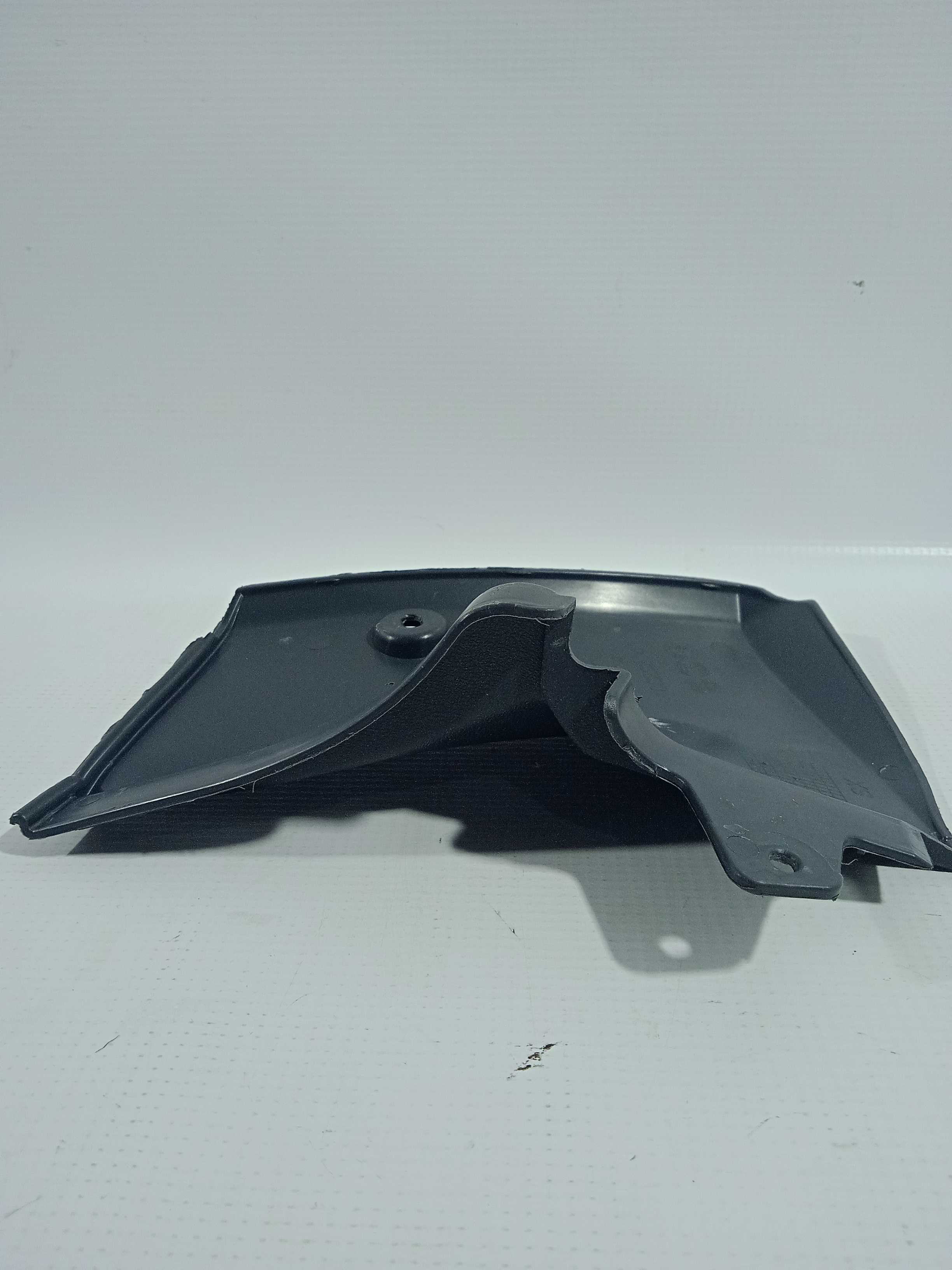 Moldura Caixa Ar Interno Uno Vivace Ld/ Usado 4
