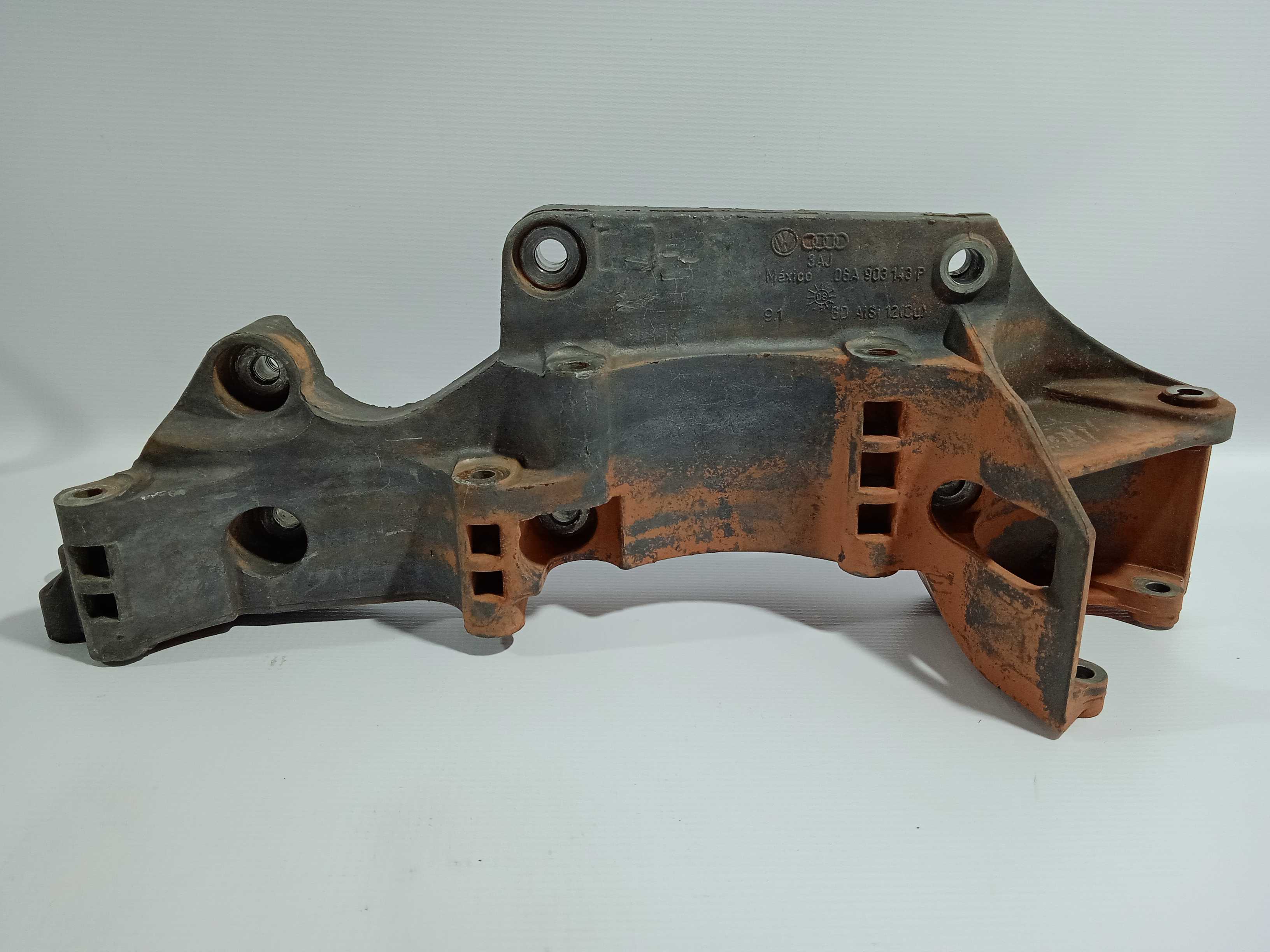 Suporte Alternador Vw Bora 2008 2.0 8v Usado Original