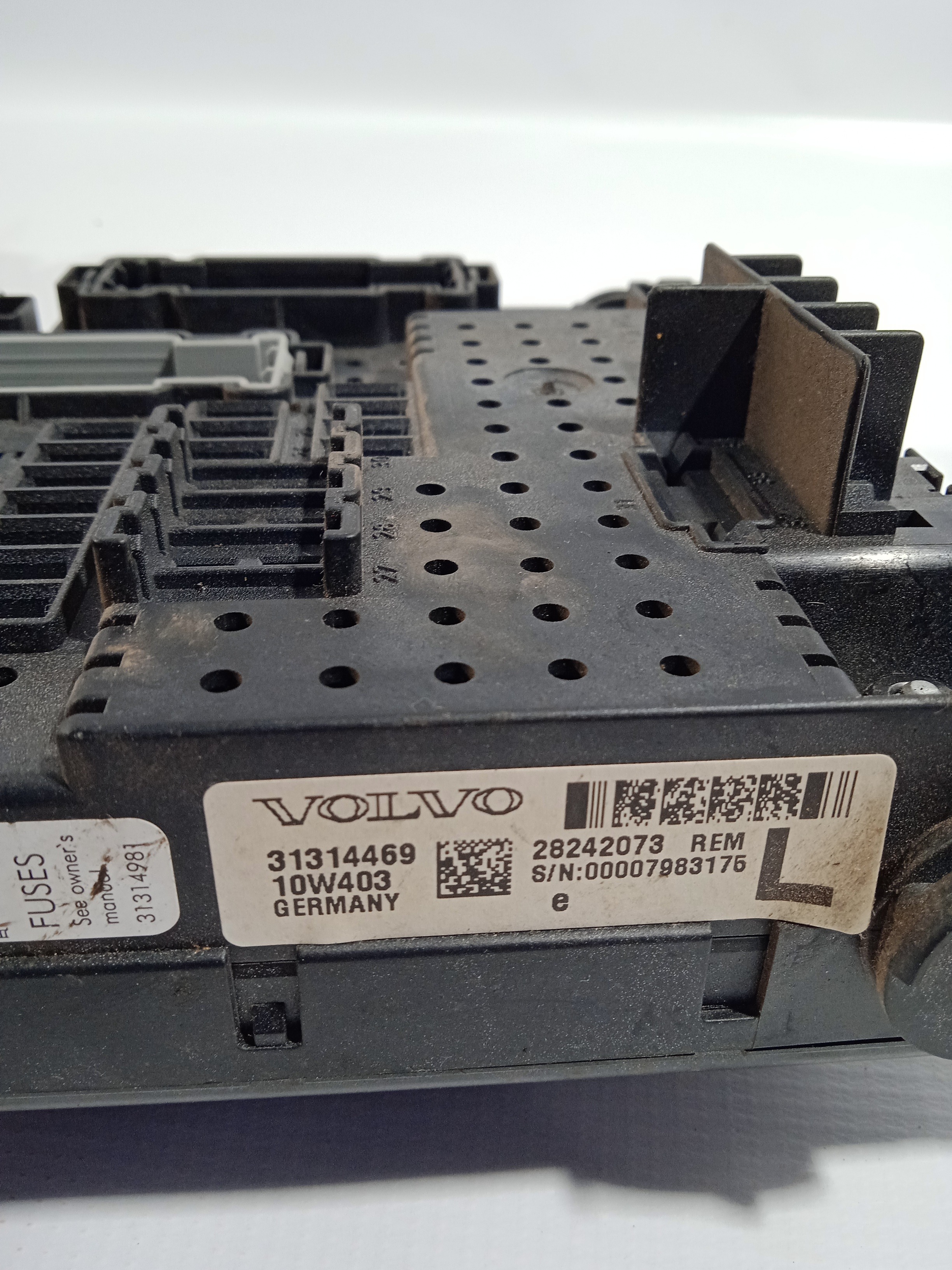 Caixa Fusível Volvo Xc90 2010/2011 3.2 Usado Original