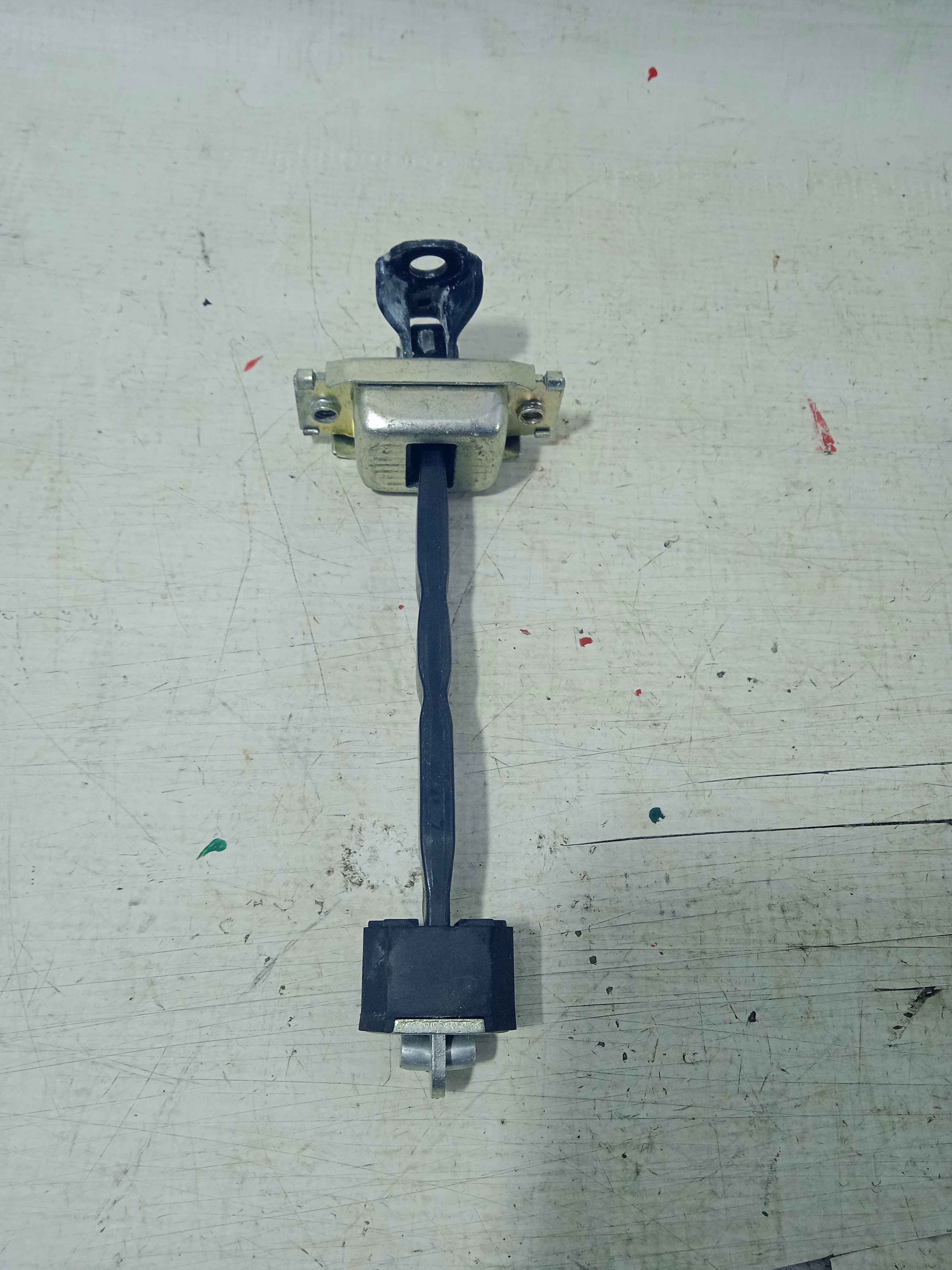 Limitador Da Porta Esquerdo Honda Hr-v 2016