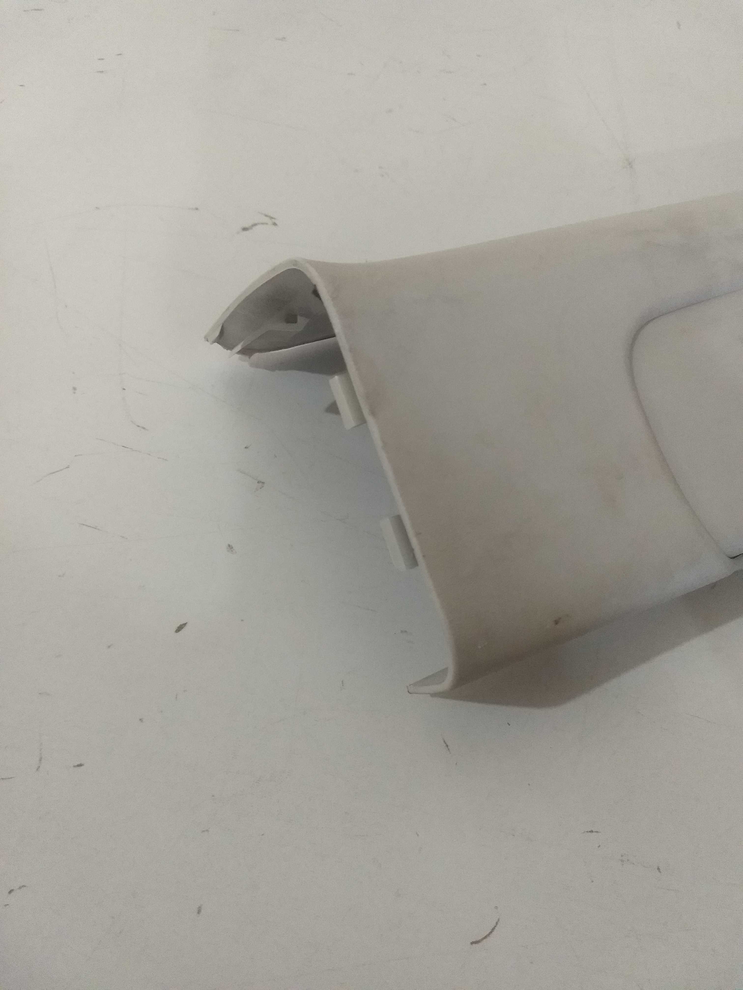 Moldura Interna Cinto Segurança Coluna L/e Zafira Usado Ori 3