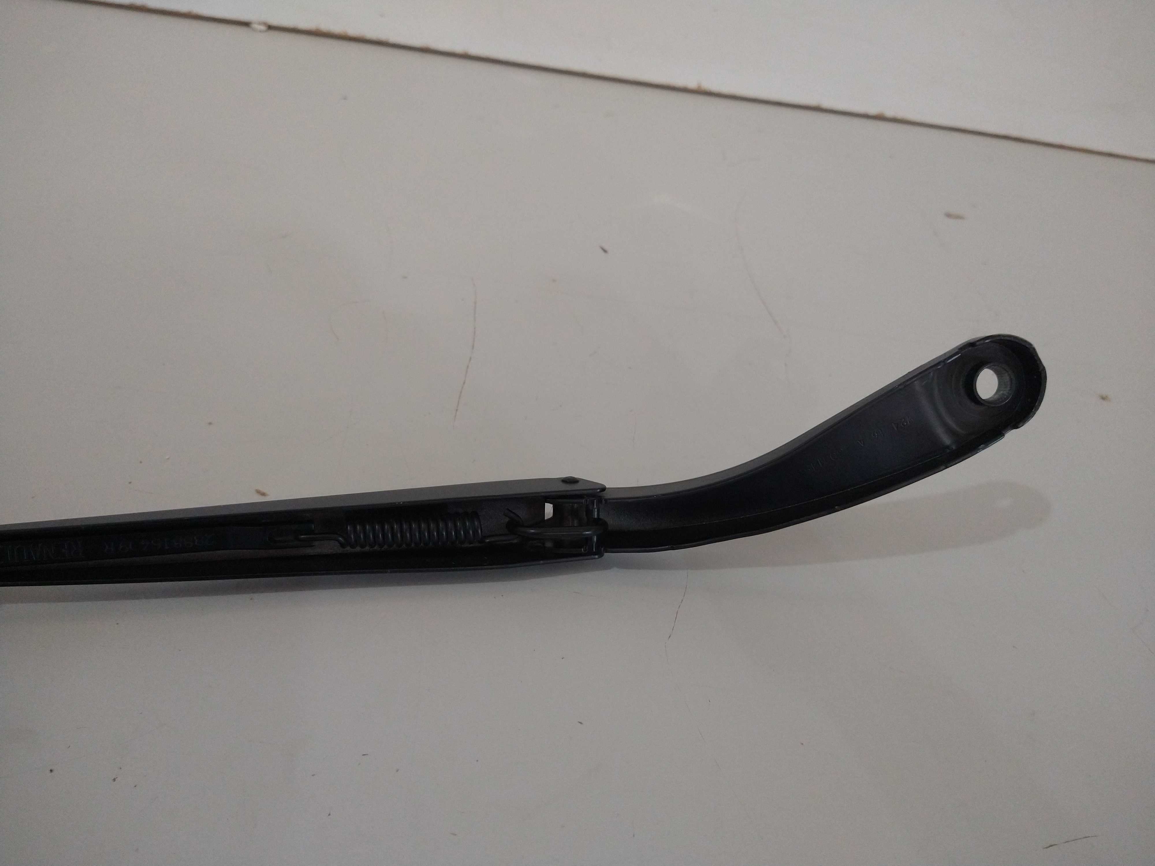 Braço Limpador Parabrisa L/e Sandero 2016 Usado Original 3
