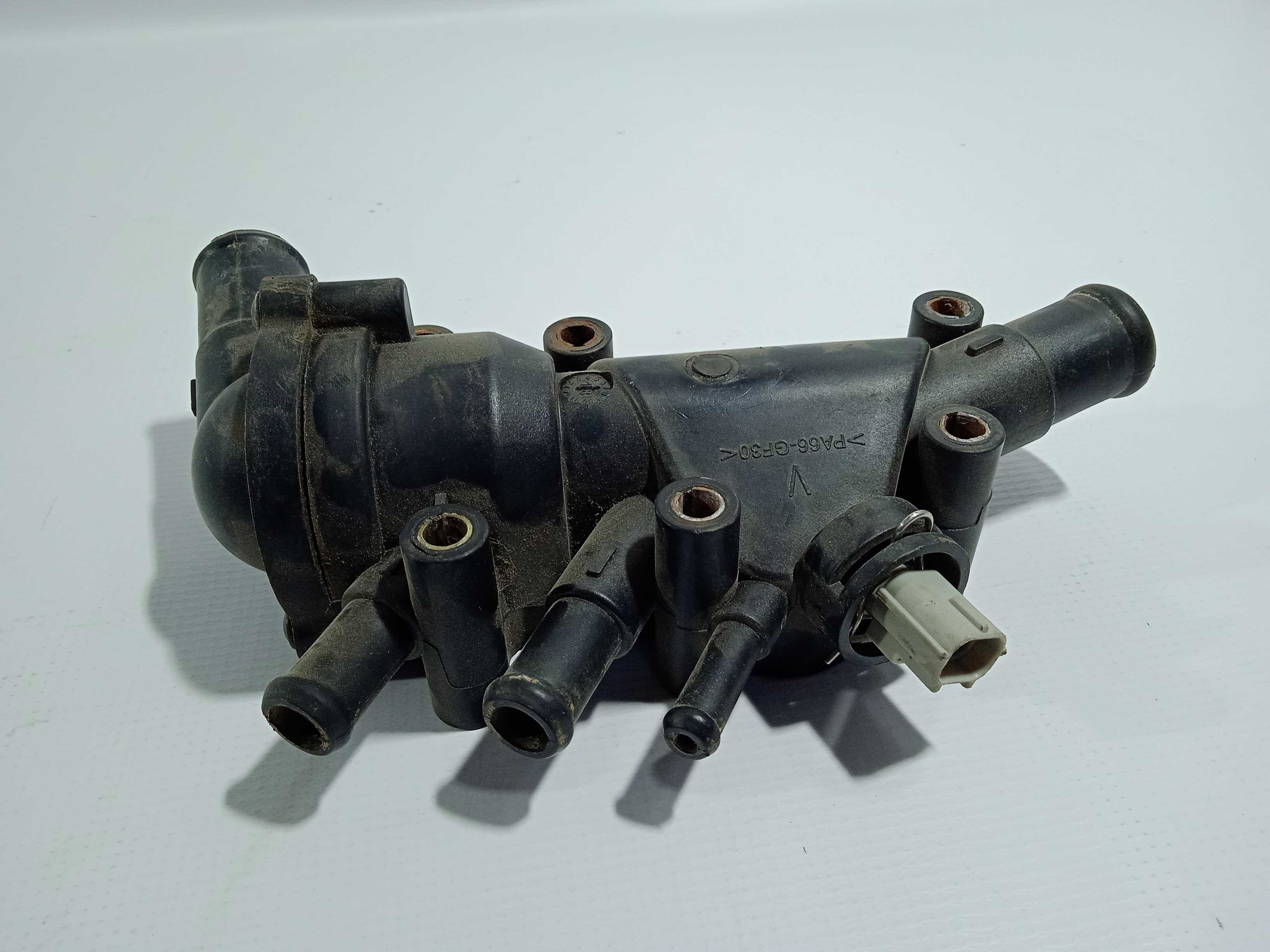 Carcaça Termostática Ford Ka 97 1.0 Usado 2
