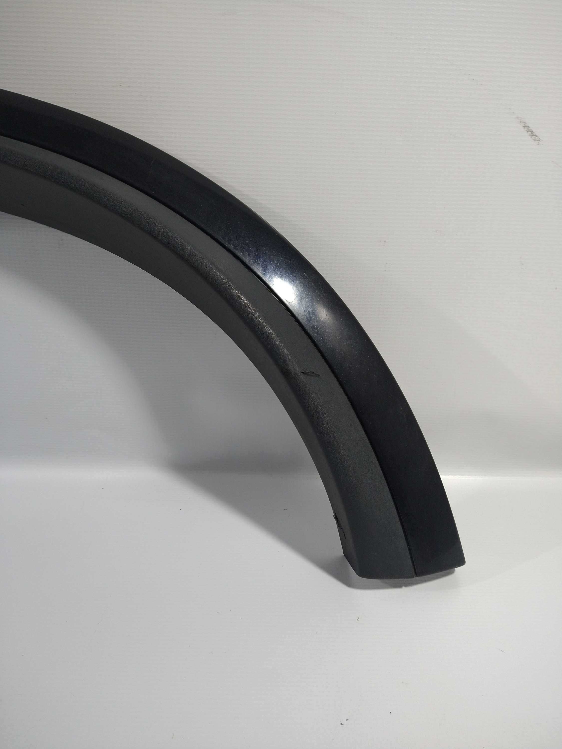 Aplique Lateral Traseiro Esquerdo  Volvo Xc90 2010 Usado Ori