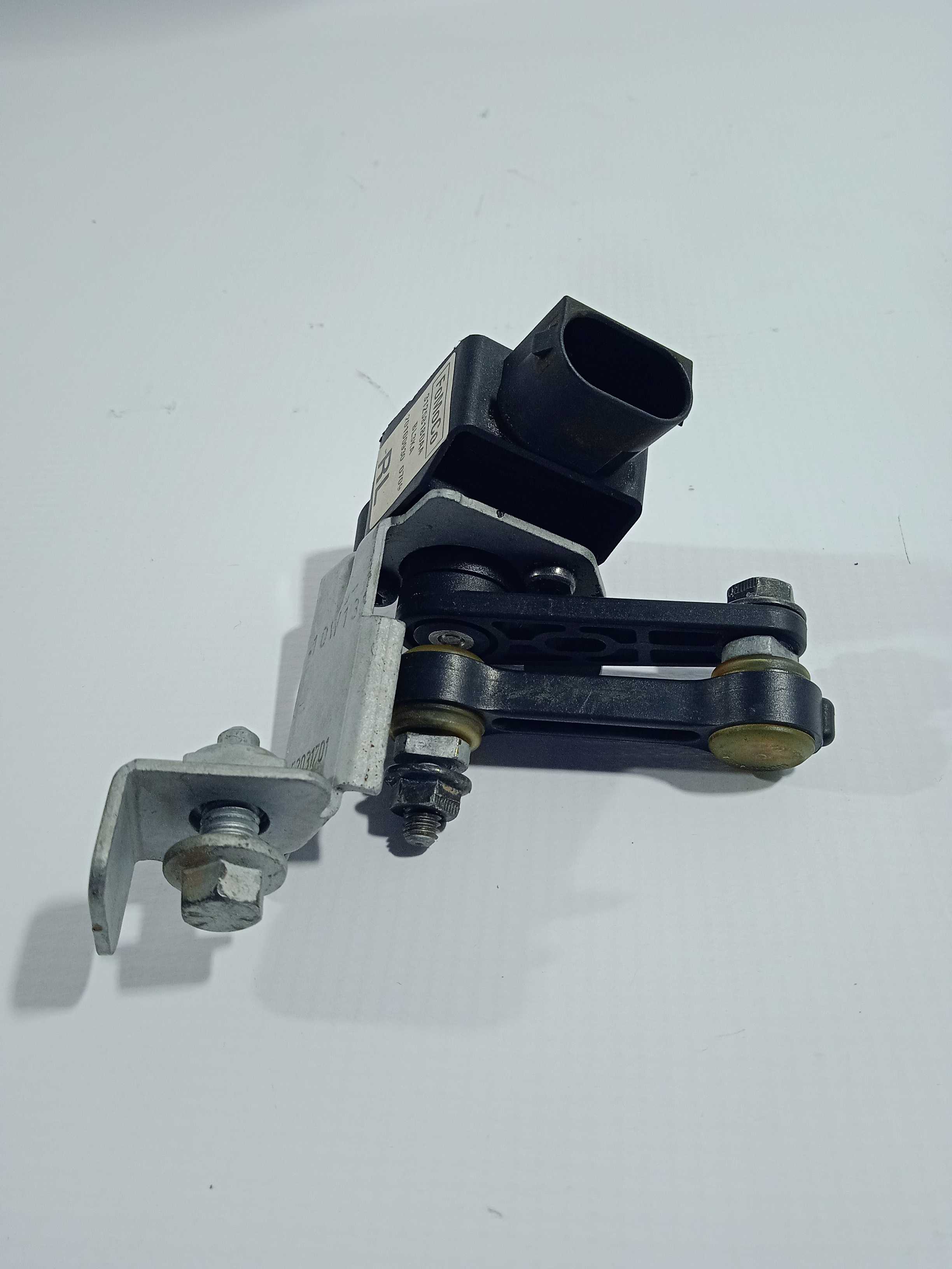 Sensor De Nível De Farol Traseiro Volvo Xc90 3.2 2010 Usado
