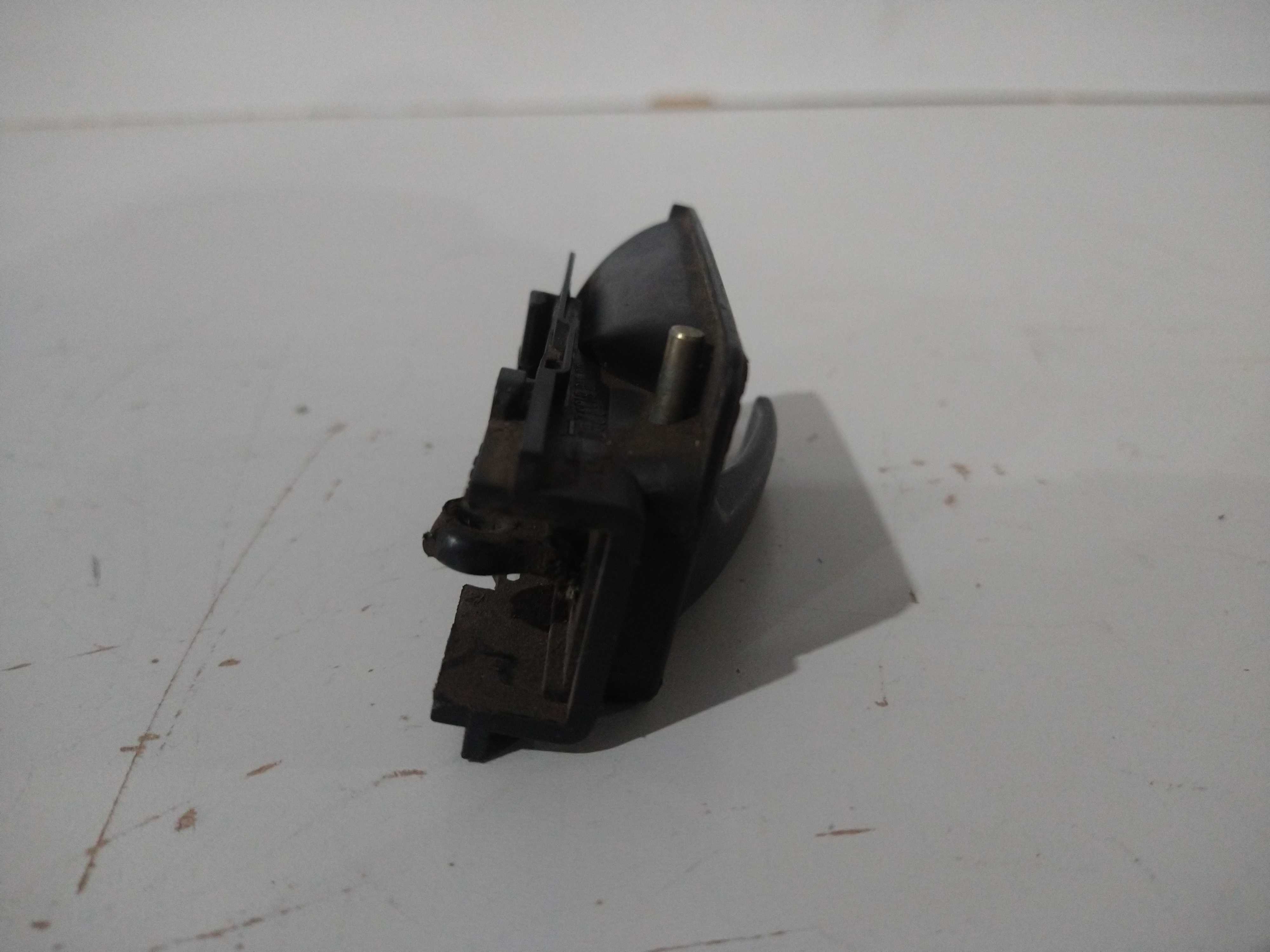 Maçaneta Interna Chevrolet Kadett Ipanema 98 Usado Original 3