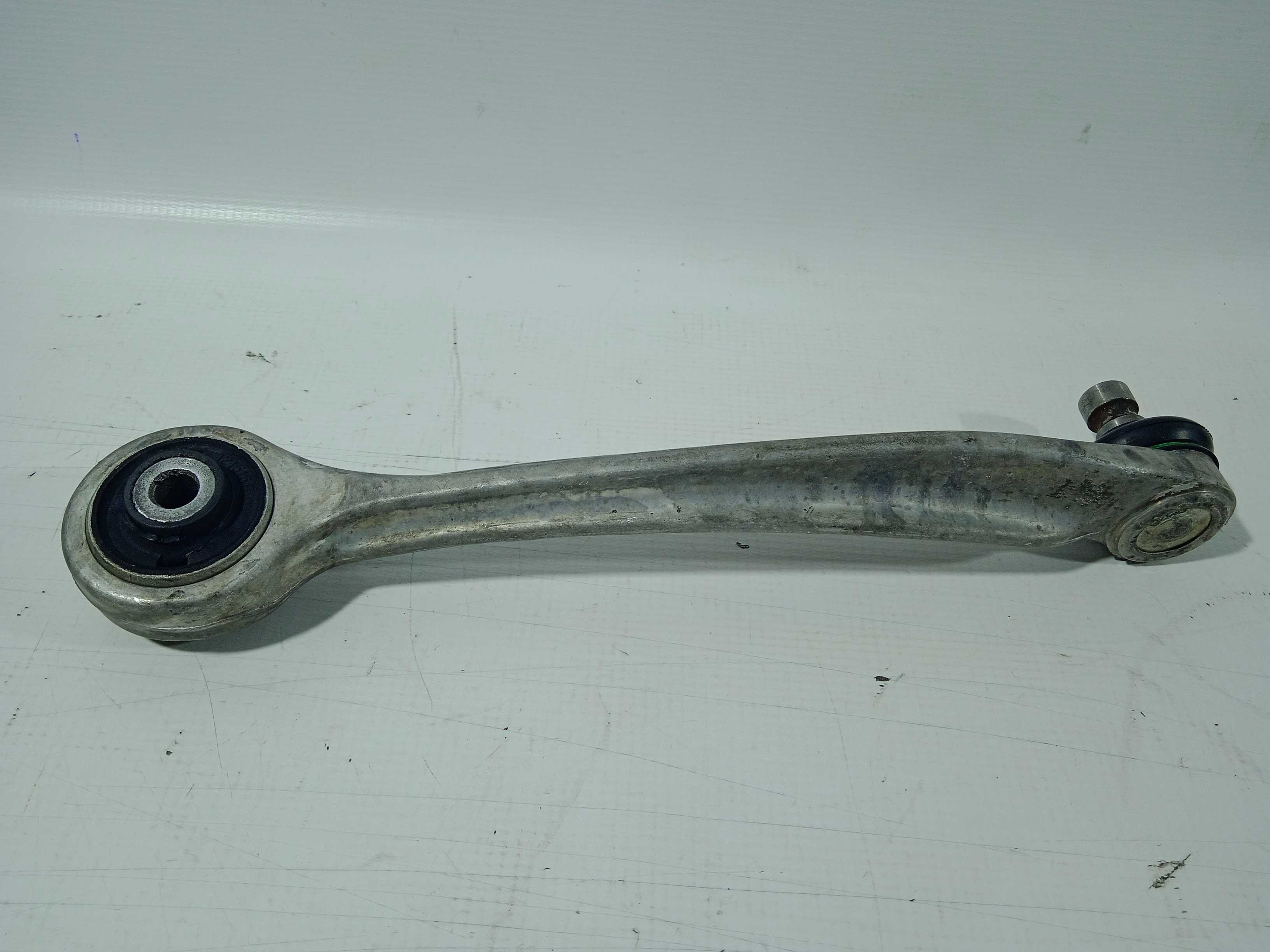 Braço Suspensão Anterior D. Direito Audi A4 Passat 2