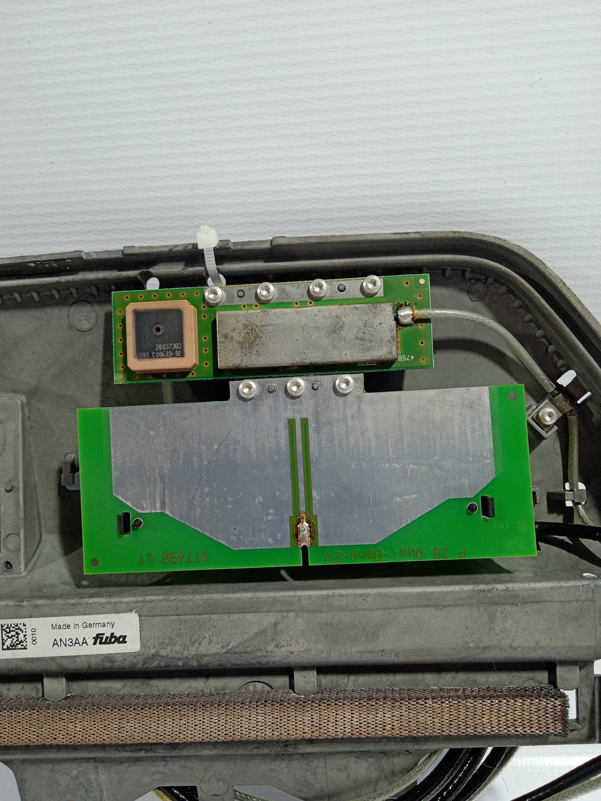 Antena Gps Volvo Xc90 2010 3.2 Usado Original 3