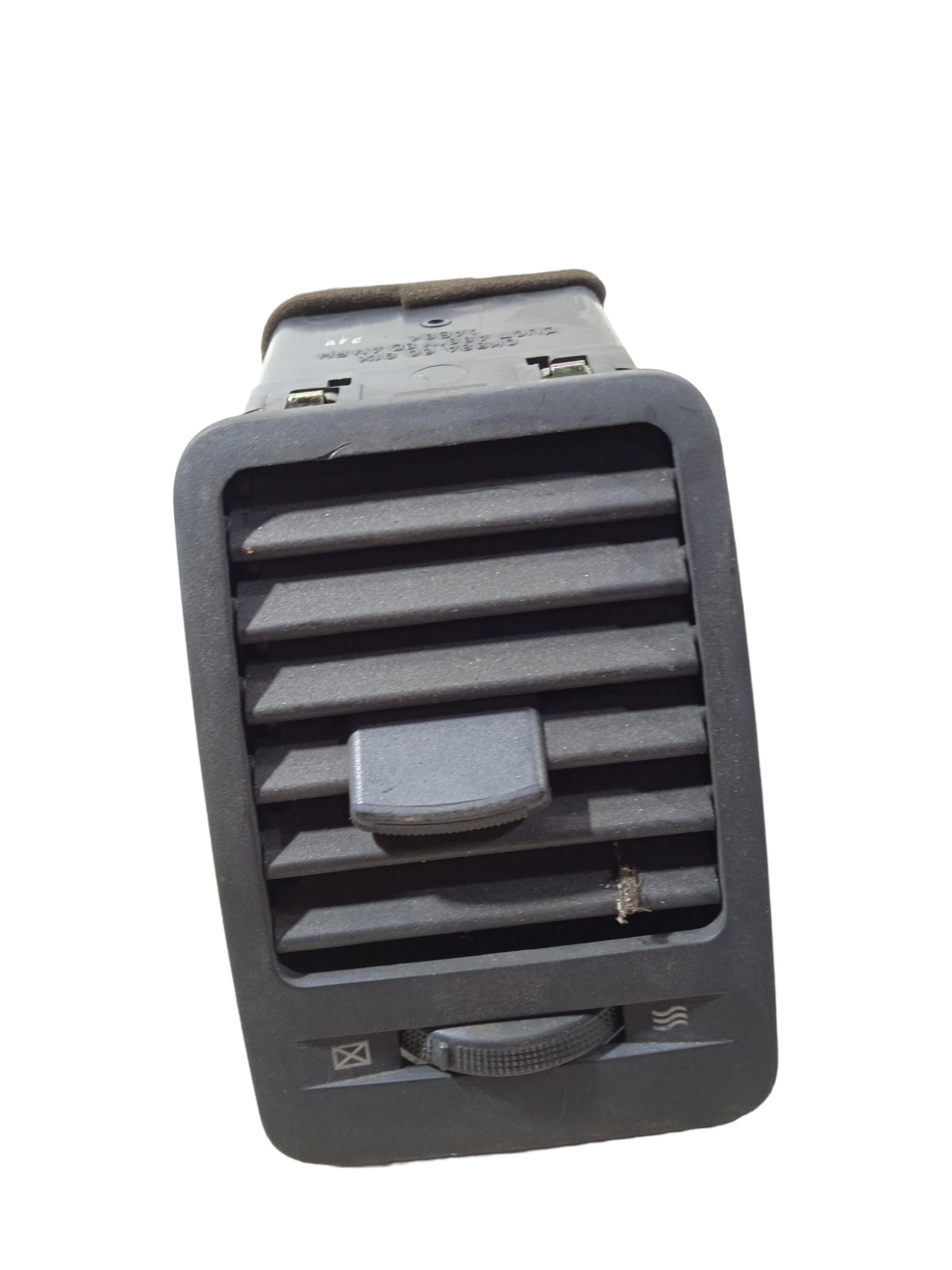 Difusor De Ar Painel L/d  Kia Carnival 2006 Usado 2