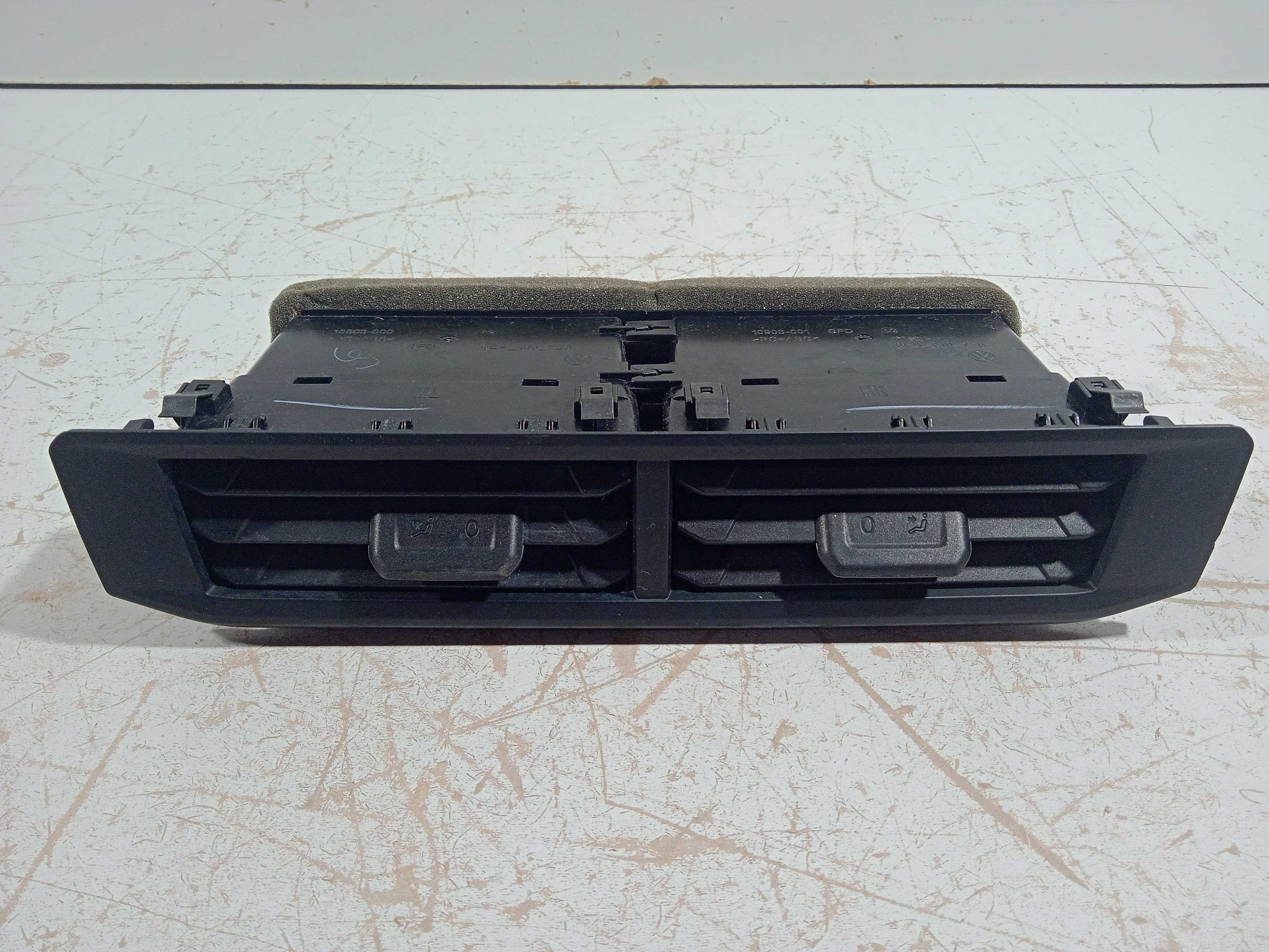 Difusor Ar Central Vw Polo Msi 2018 Usado Original