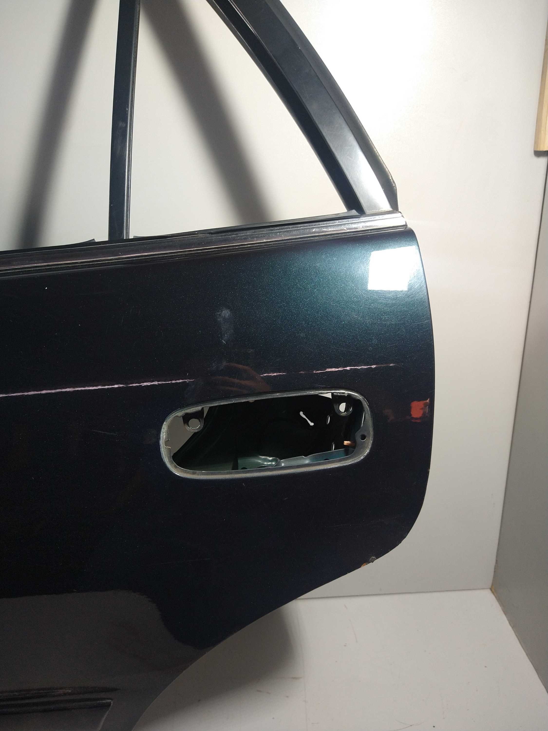 Porta Traseira L/e Toyota Corolla Xei 99 Usado Original – Traseira – Esquerda – Verde-escuro