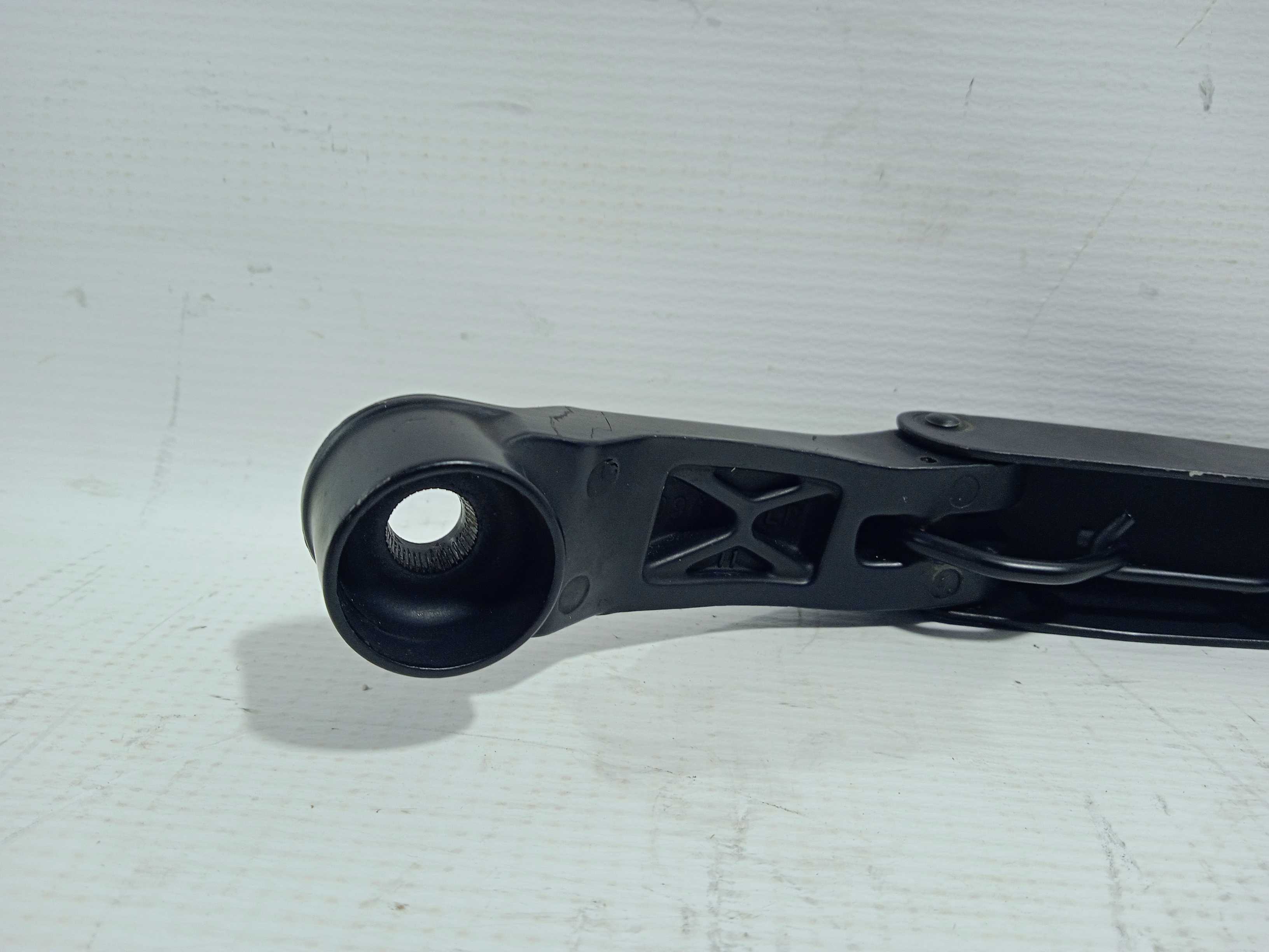 Braço Haste Limpador Para-brisa L/e Corolla 99 3