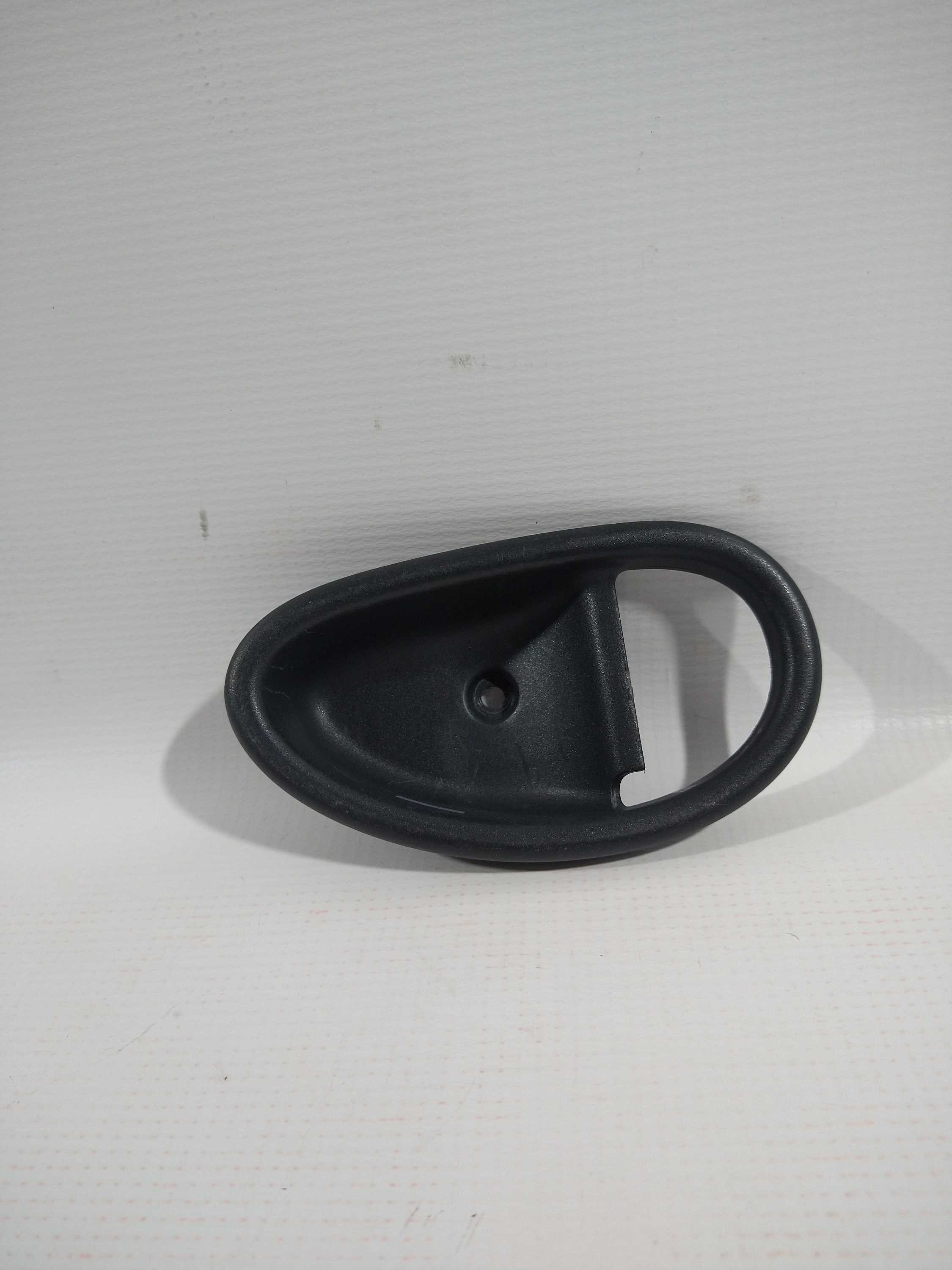 Acabamento Da Maçaneta Interna Fiat Palio 98 Original Ld  Preto Dianteira 3