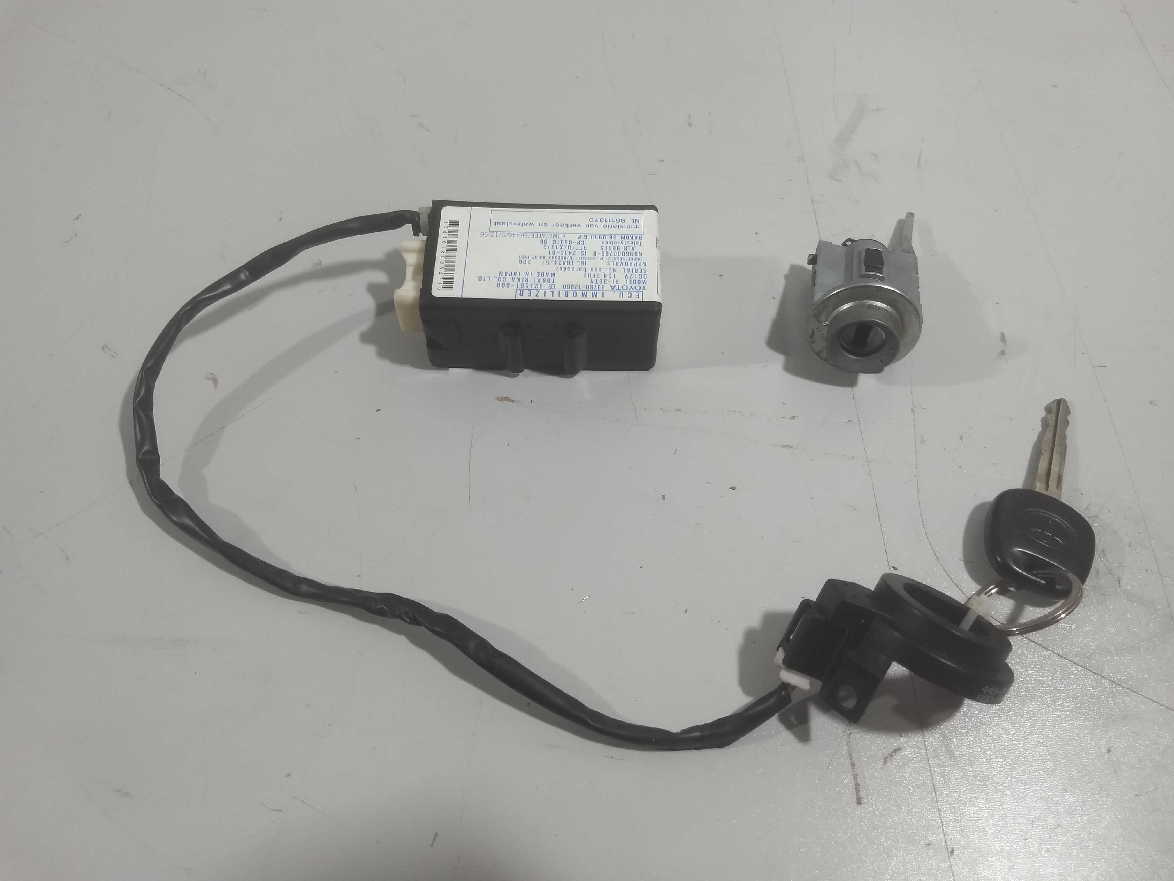 Kit Code Toyota Corolla 1.8 16v 1999 Usado Original 9