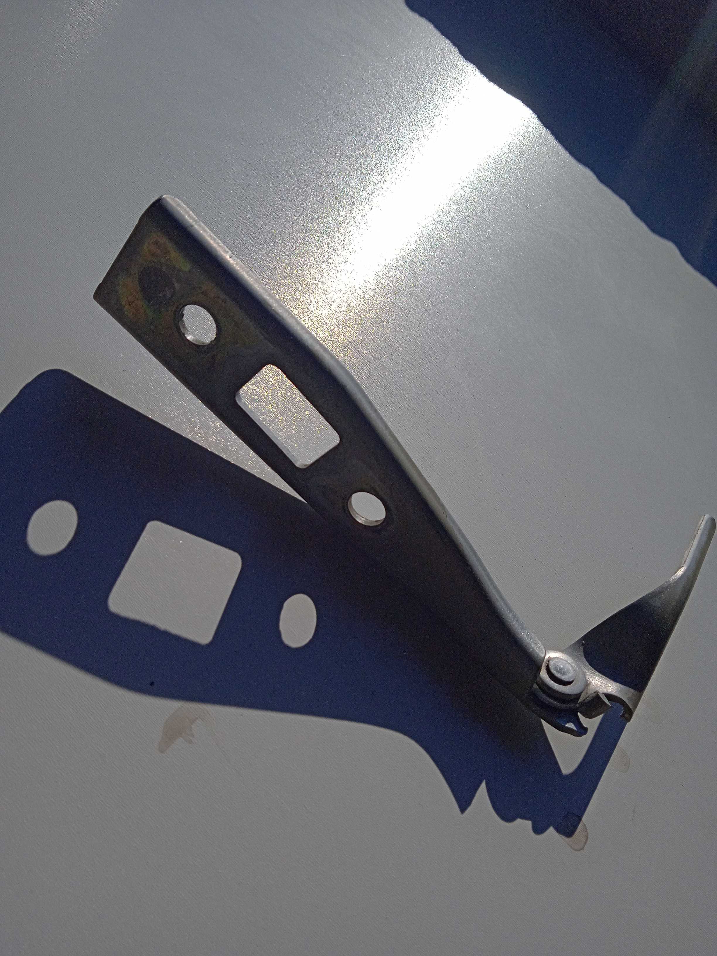 Dobradiça Capô Esquerdo Ford Ecosport 2003 Usado Original 3