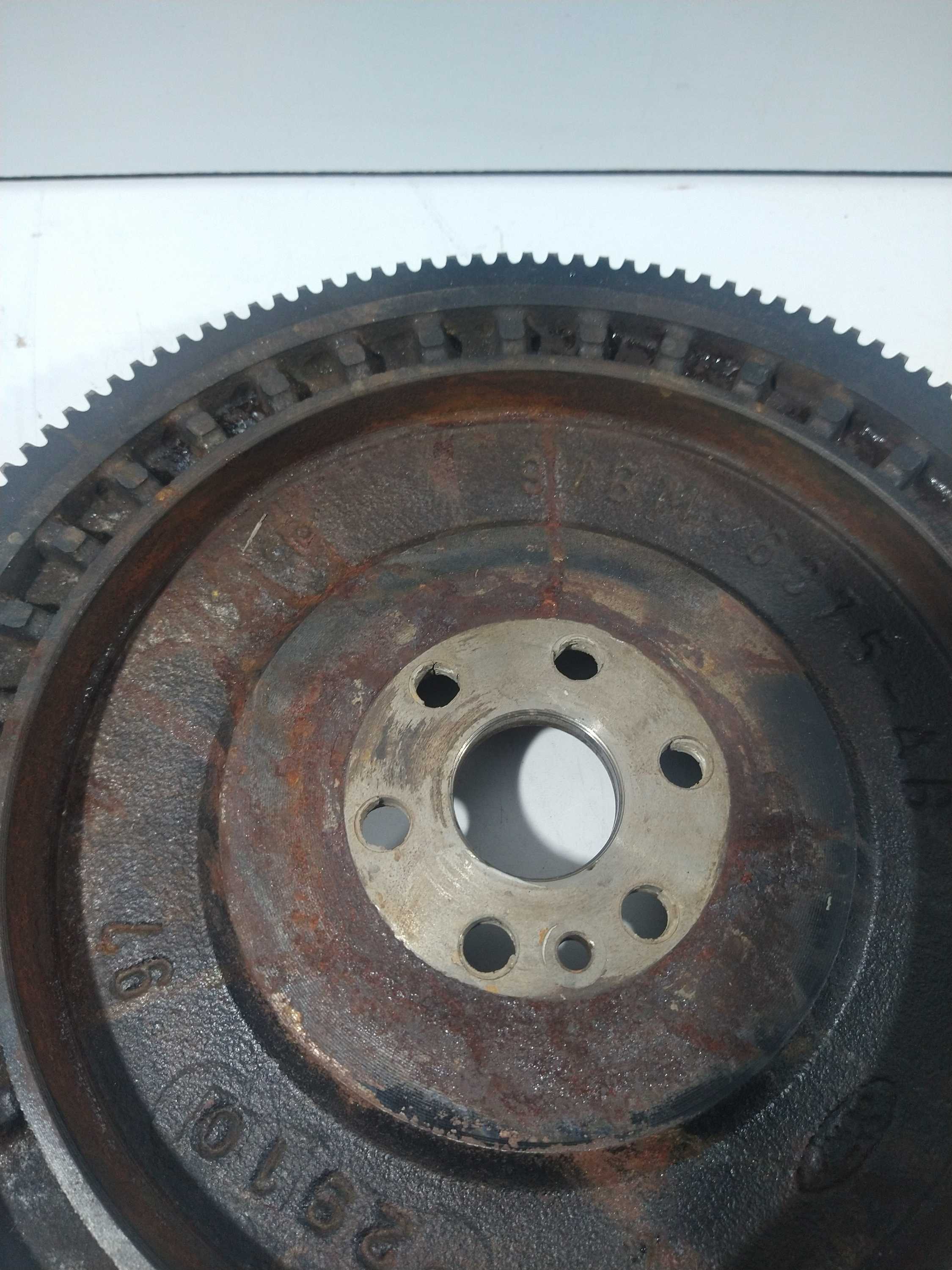 Volante Do Motor Ford Fiesta 97/99 Endura 1.0 8v Usado Orig 2