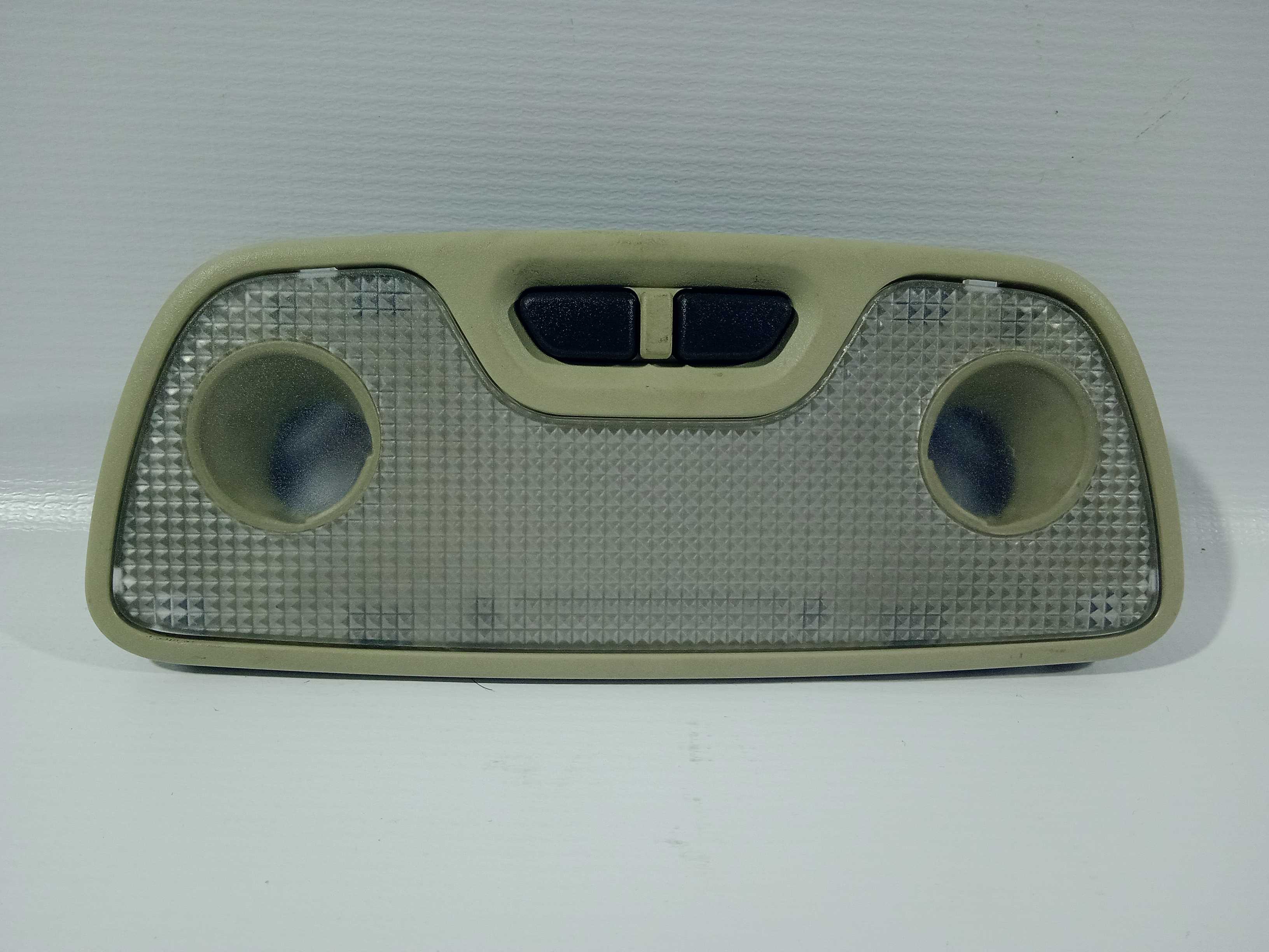 Luz Cortesia Teto Tras Volvo Xc90 2010 Usado Original 5
