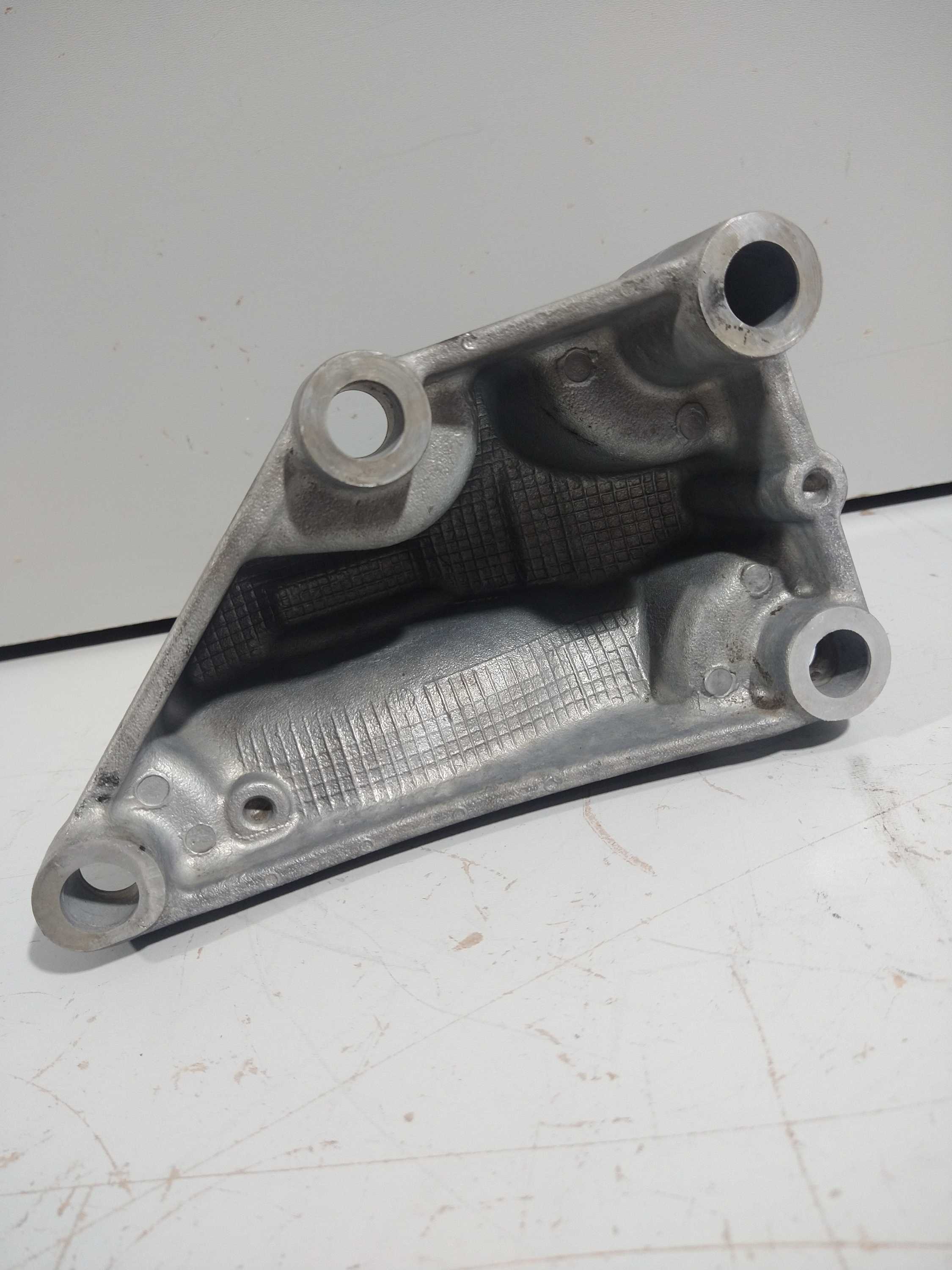Suporte Coxim Motor Direito Accord 2.0 16v 2006 Usado