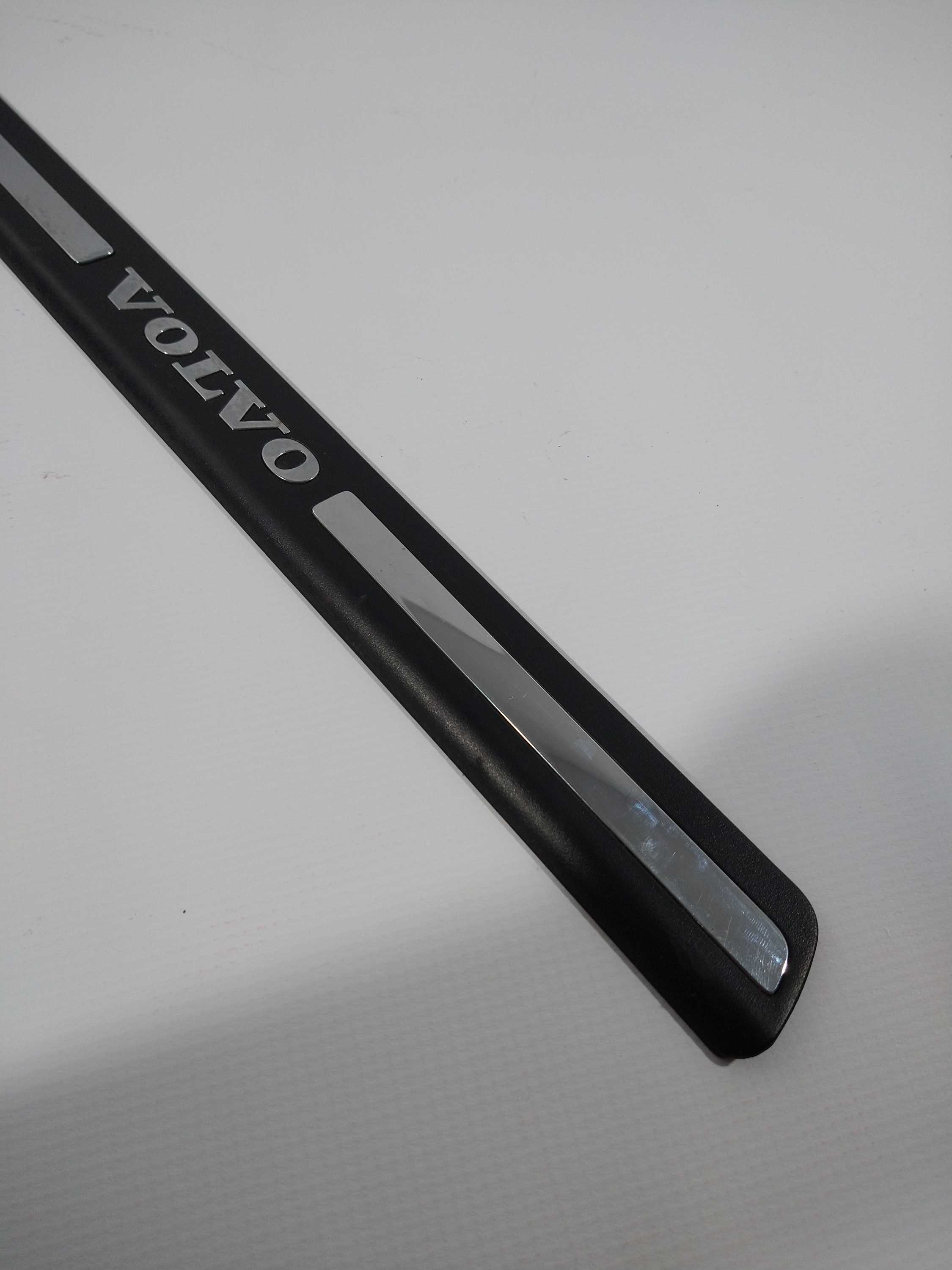 Friso Acabamento Porta Dianteira L/e Volvo Xc90 2010 Usado 3