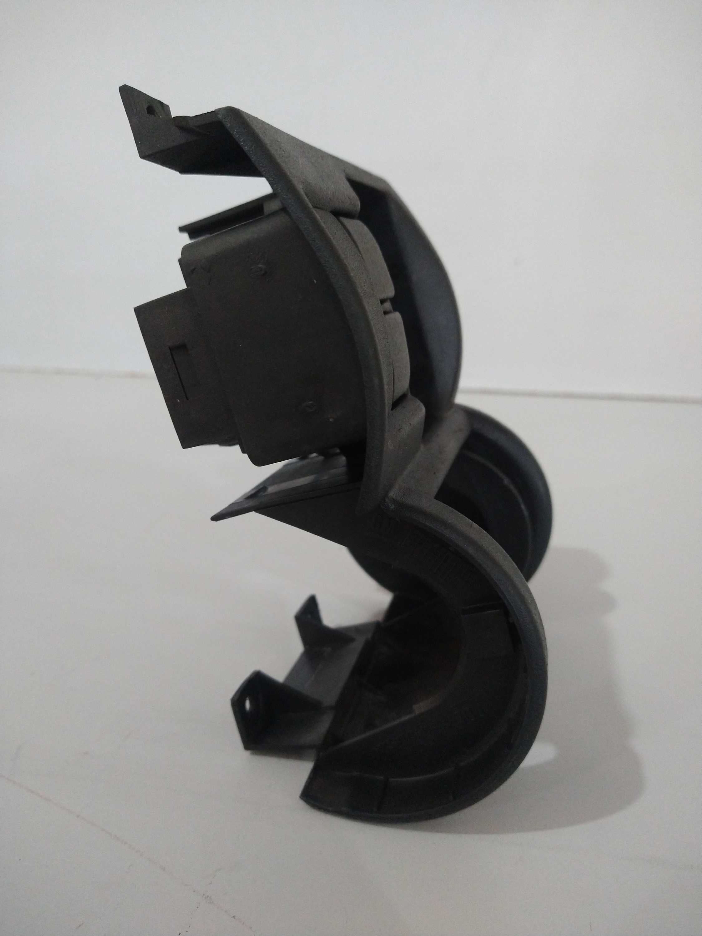 Moldura Do Difusor De Ar L/e Gm Corsa 98 Usado Original