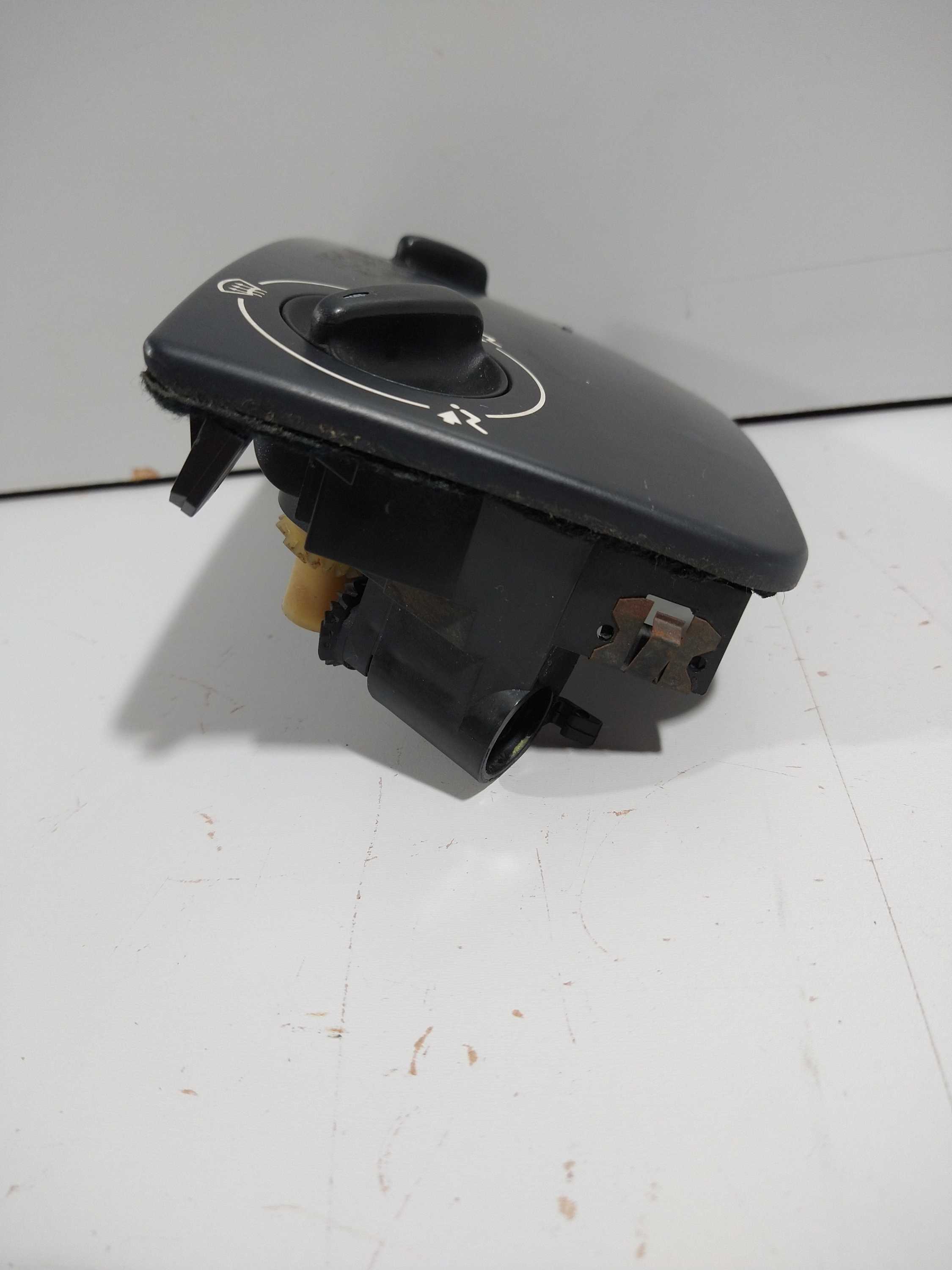 Comando Ventilação Ar Forçado Ford Fista 97 Usado Original 3
