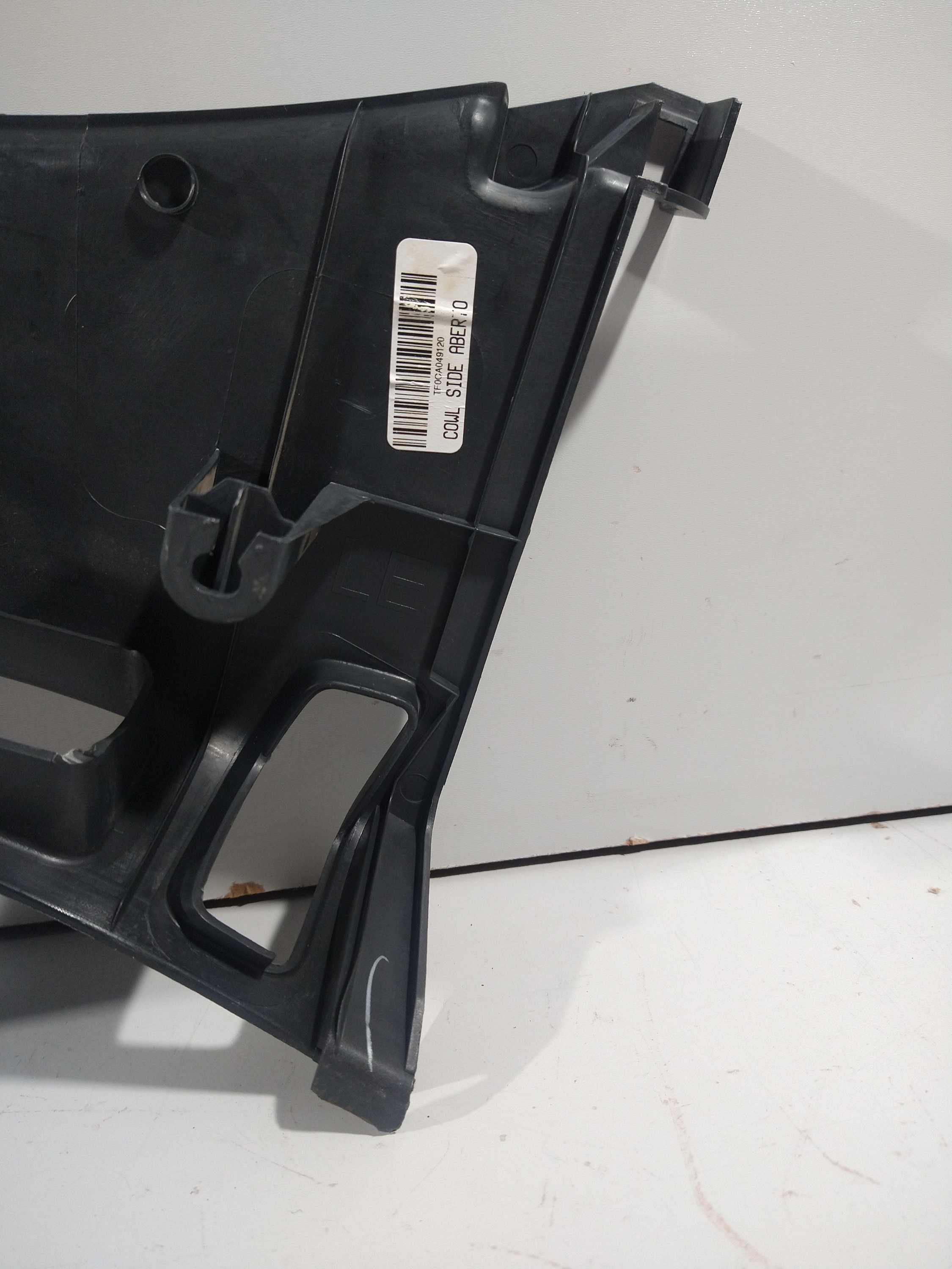 Soleira Porta Dianteira Esquerda Honda Fit Twst 2014 Usado 4