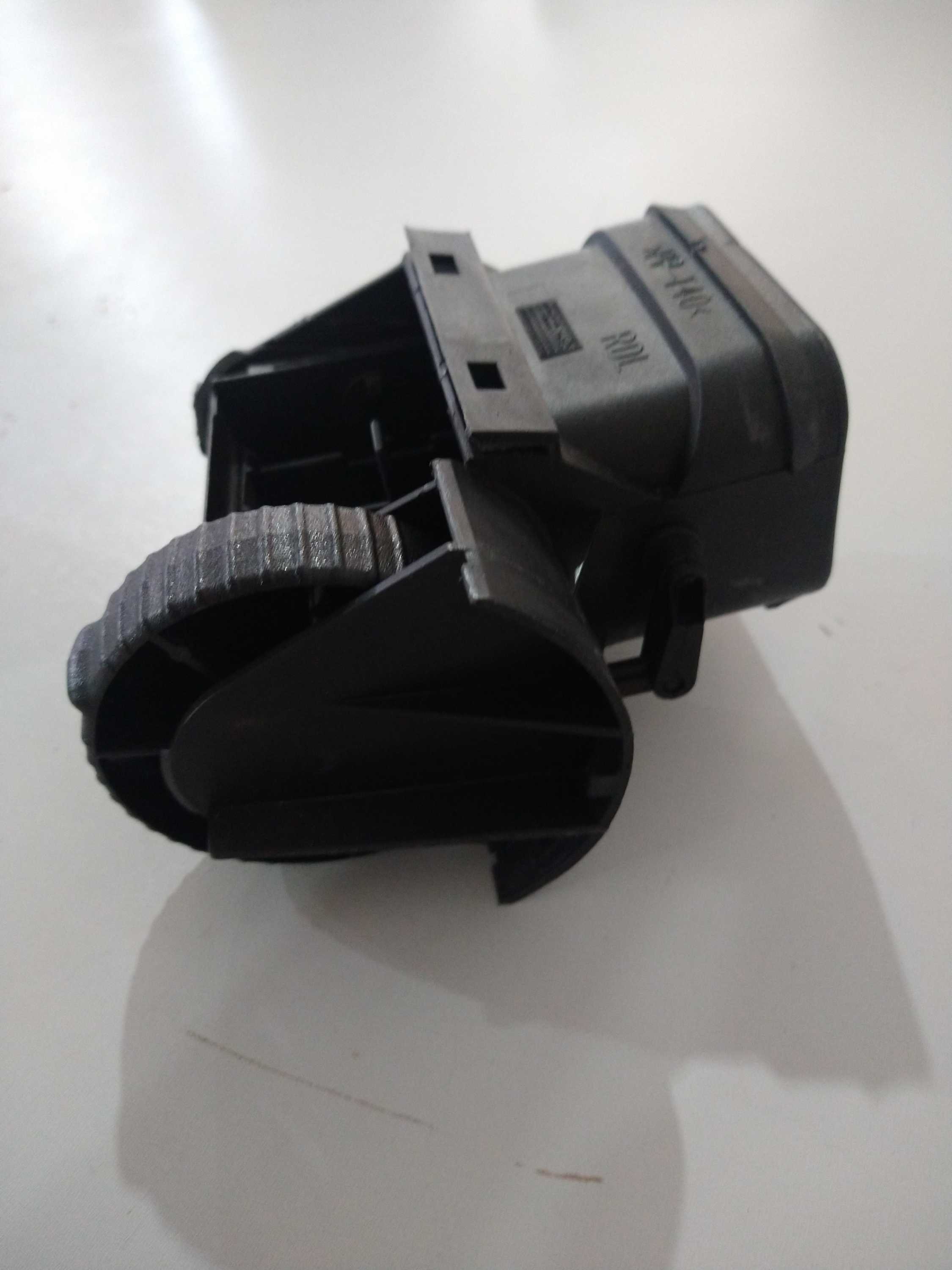 Difusor De Ar Do Lado Esquerdo Corsa 98 Usado Original 3
