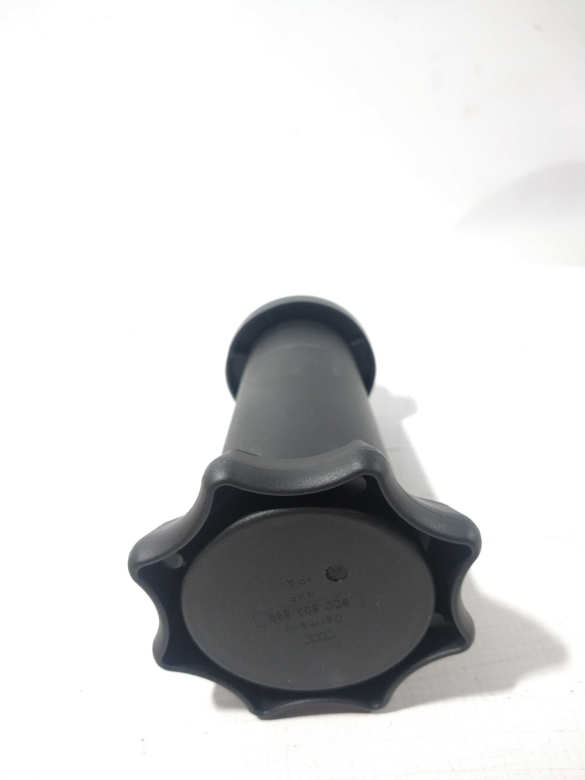 Parafuso De Fixação Do Estepe Audi A4 1999 4