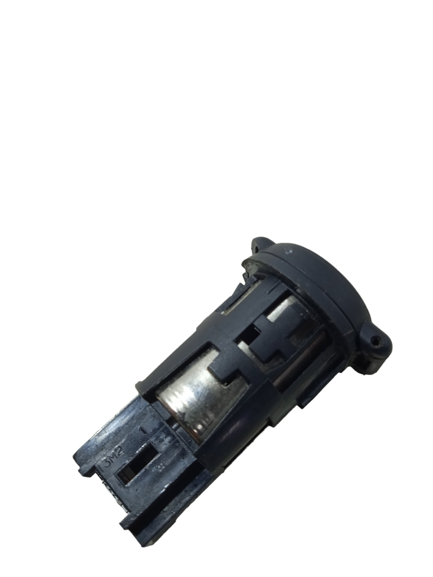 Botão Tomada Energia 12v Painel Peugeot Hoggar 2013 Usado 3