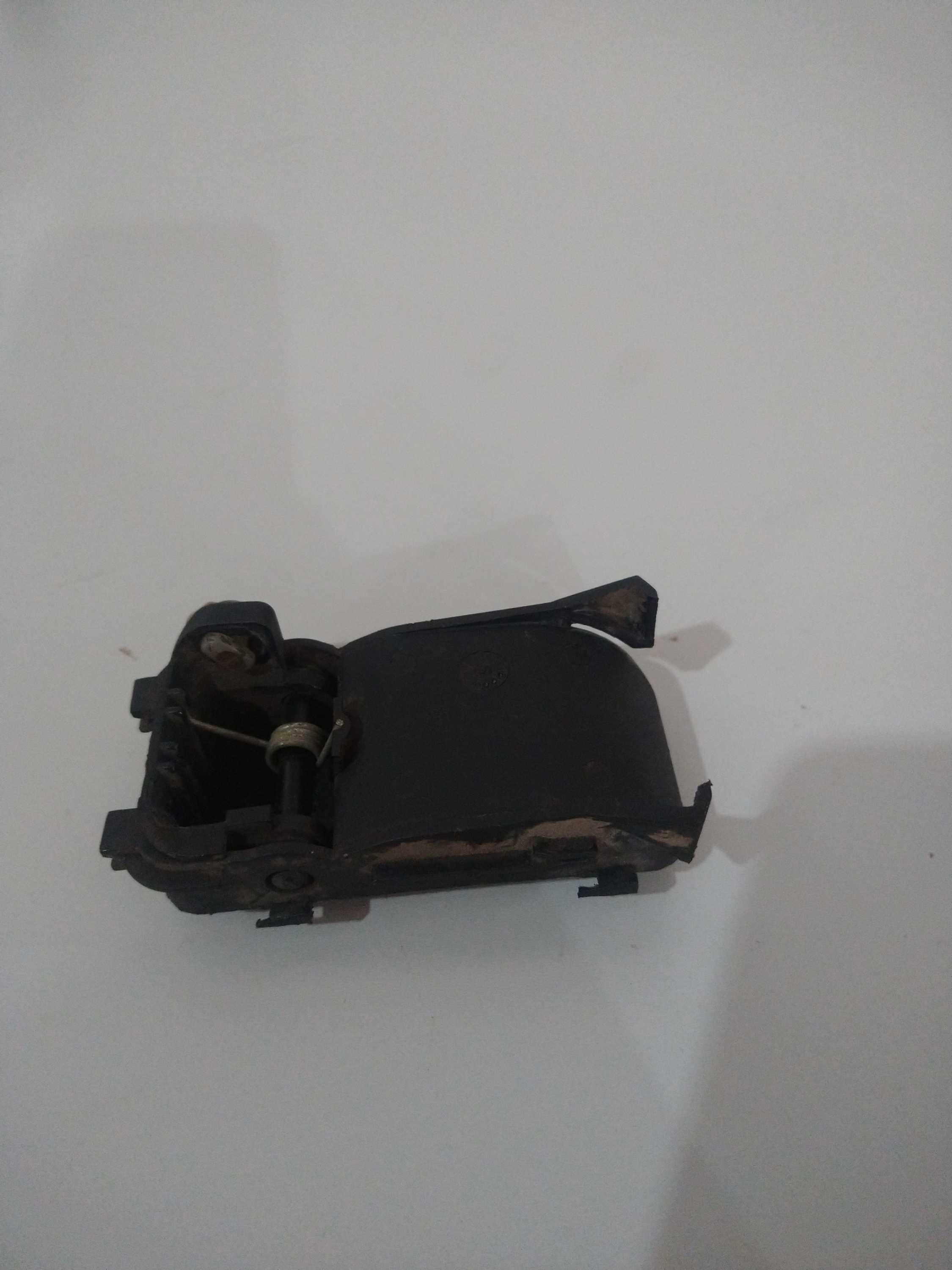 Maçaneta Interna Porta Esquerda Fiat Uno 1995 Usado 2