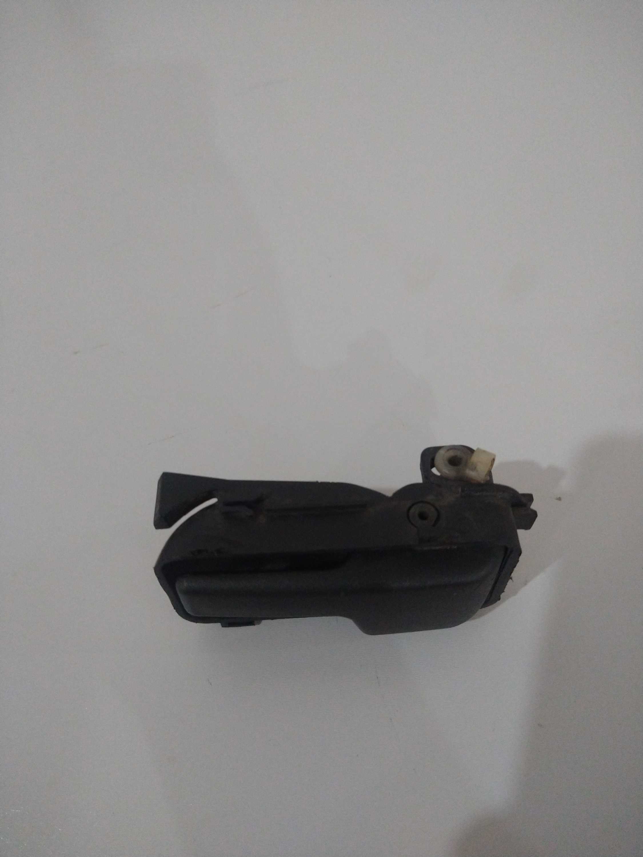 Maçaneta Interna Porta Esquerda Fiat Uno 1995 Usado 4