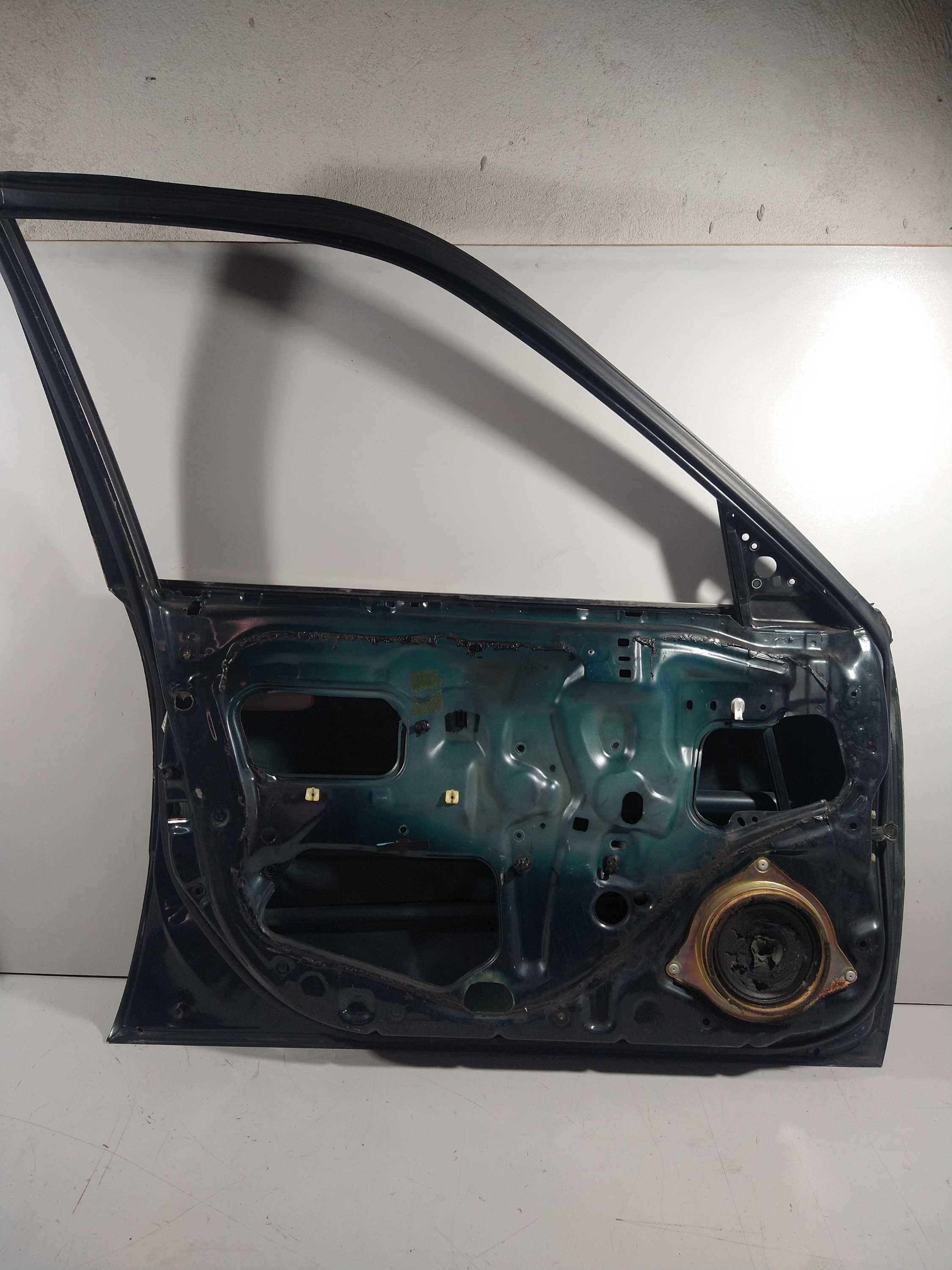 Porta Dianteira L/e Toyota Corolla Xei 99 Usado Original Dianteira Esquerdo Preto 9