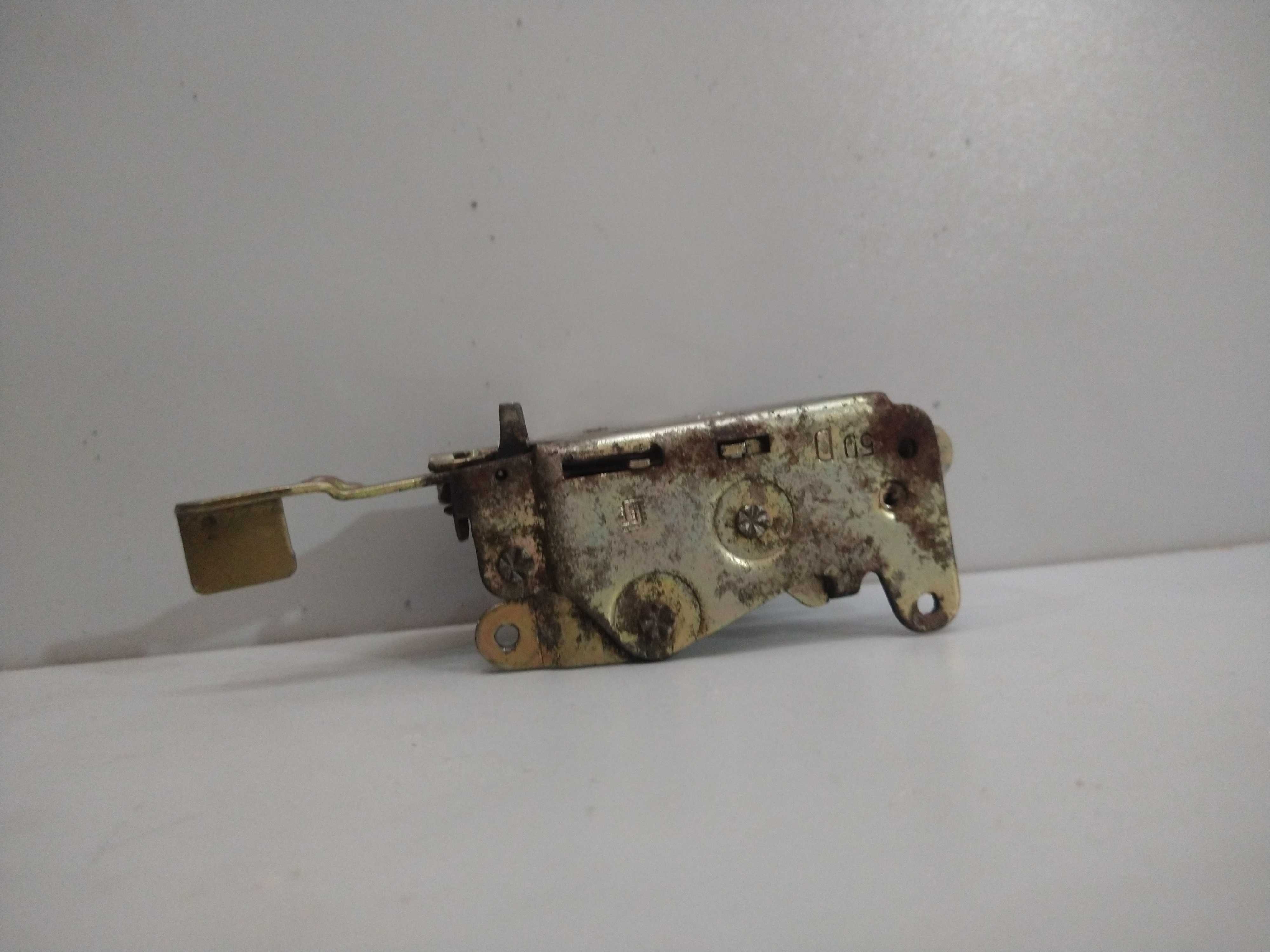 Fechadura Porta Traseira Direita Uno 1995 Usado 4