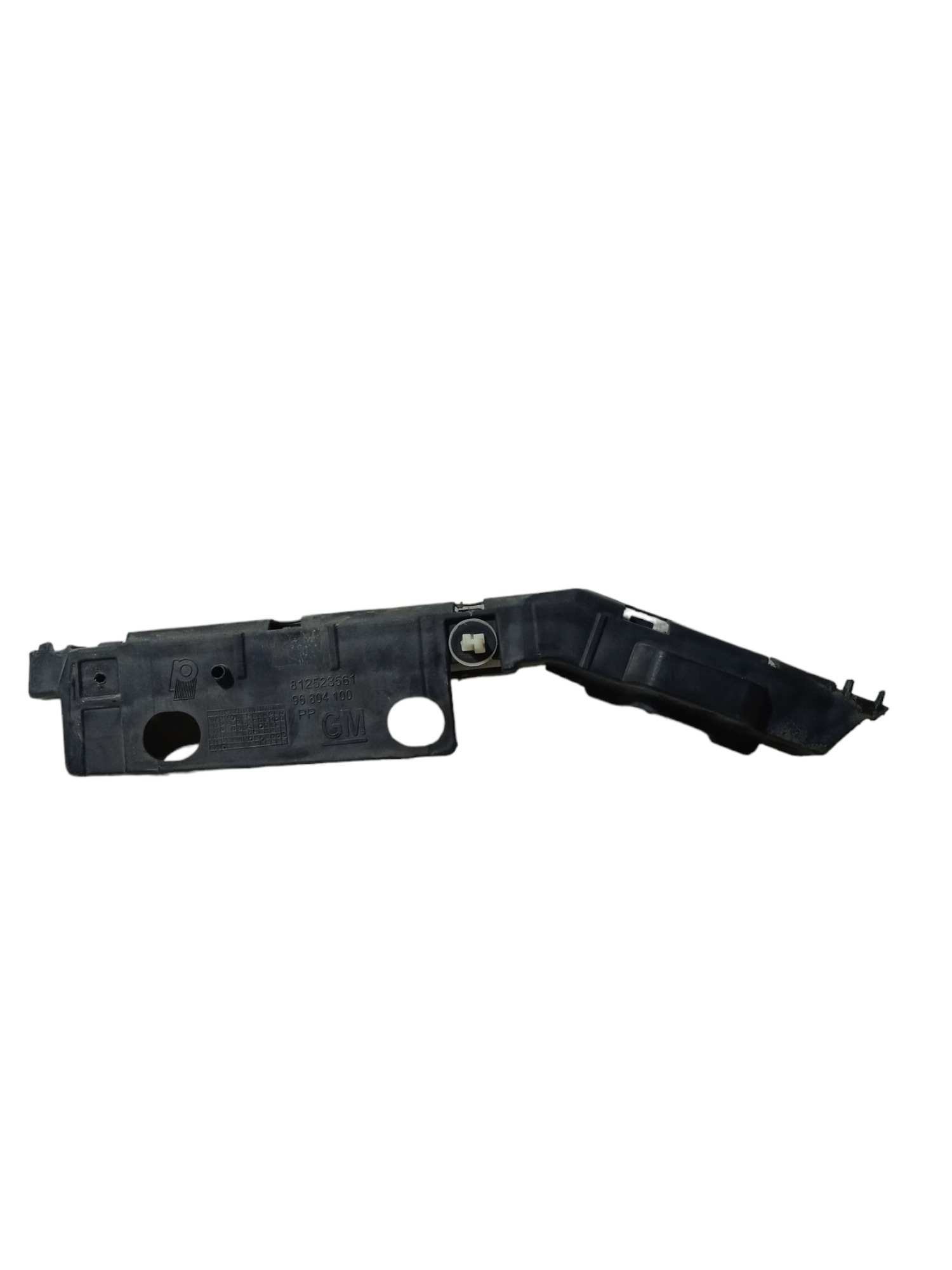Guia Parachoque Diant Direito Captiva Sport 2.4 2012 Usado 3