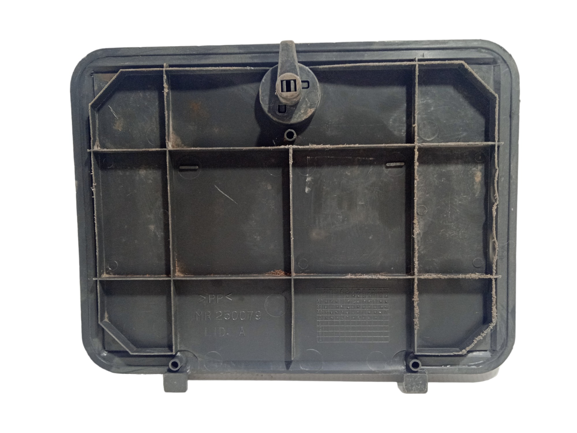Tampa Lateral Porta Malas Pajero Sport 2001 4