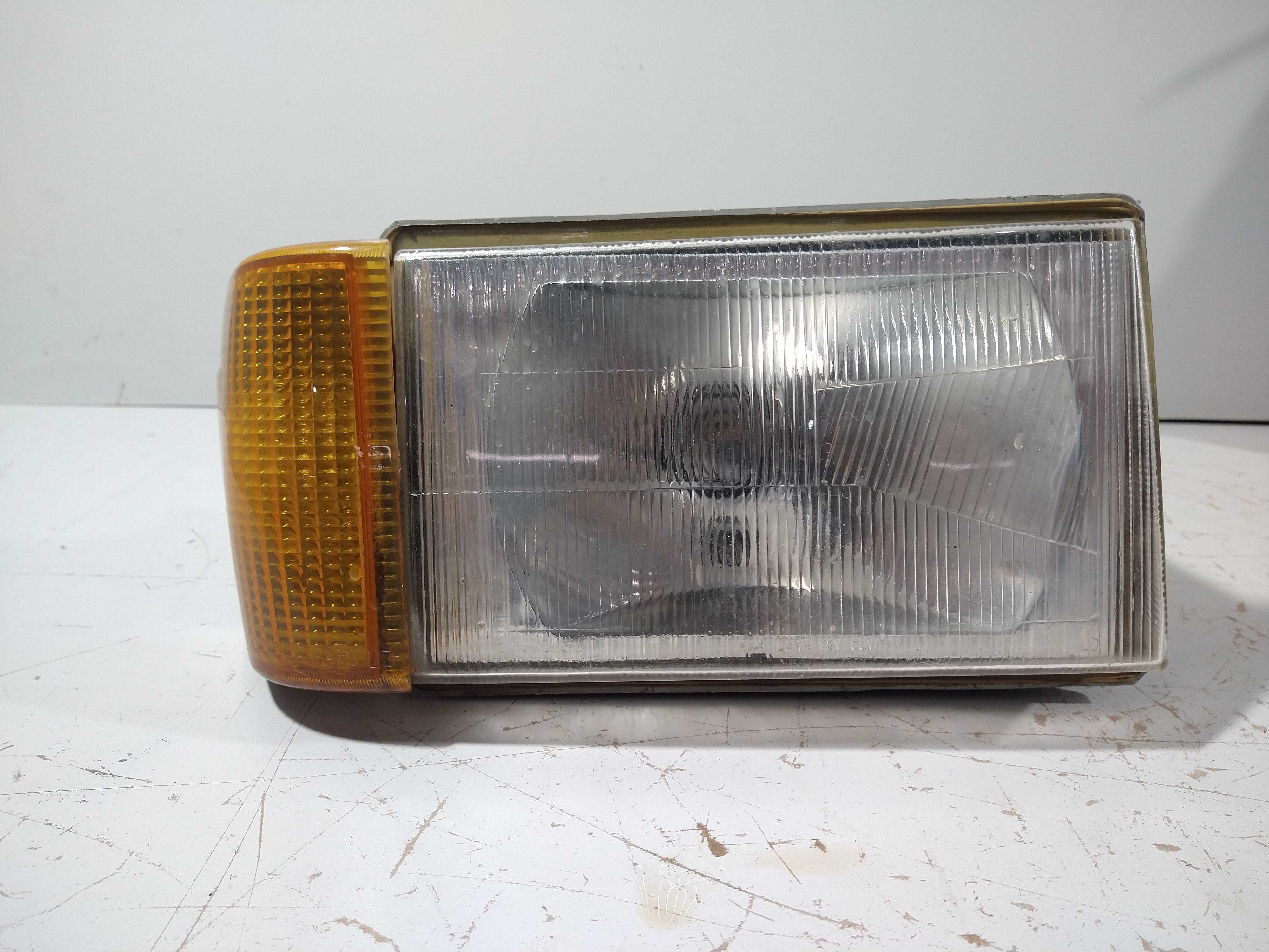 Farol Lado Direito Gol Cl 1989 Usado  Direito 4