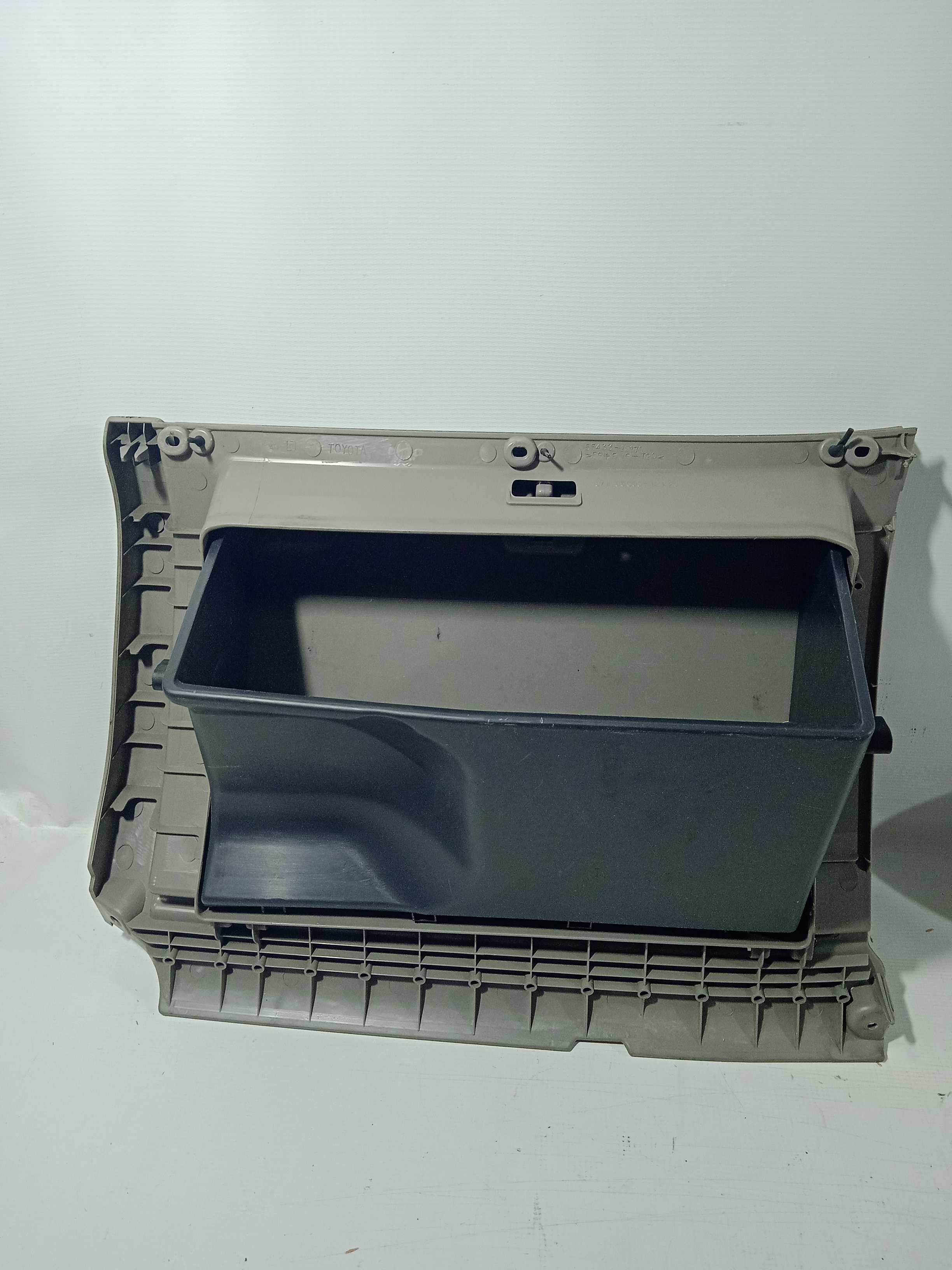 Porta Luvas Toyota Corolla 97/02 3