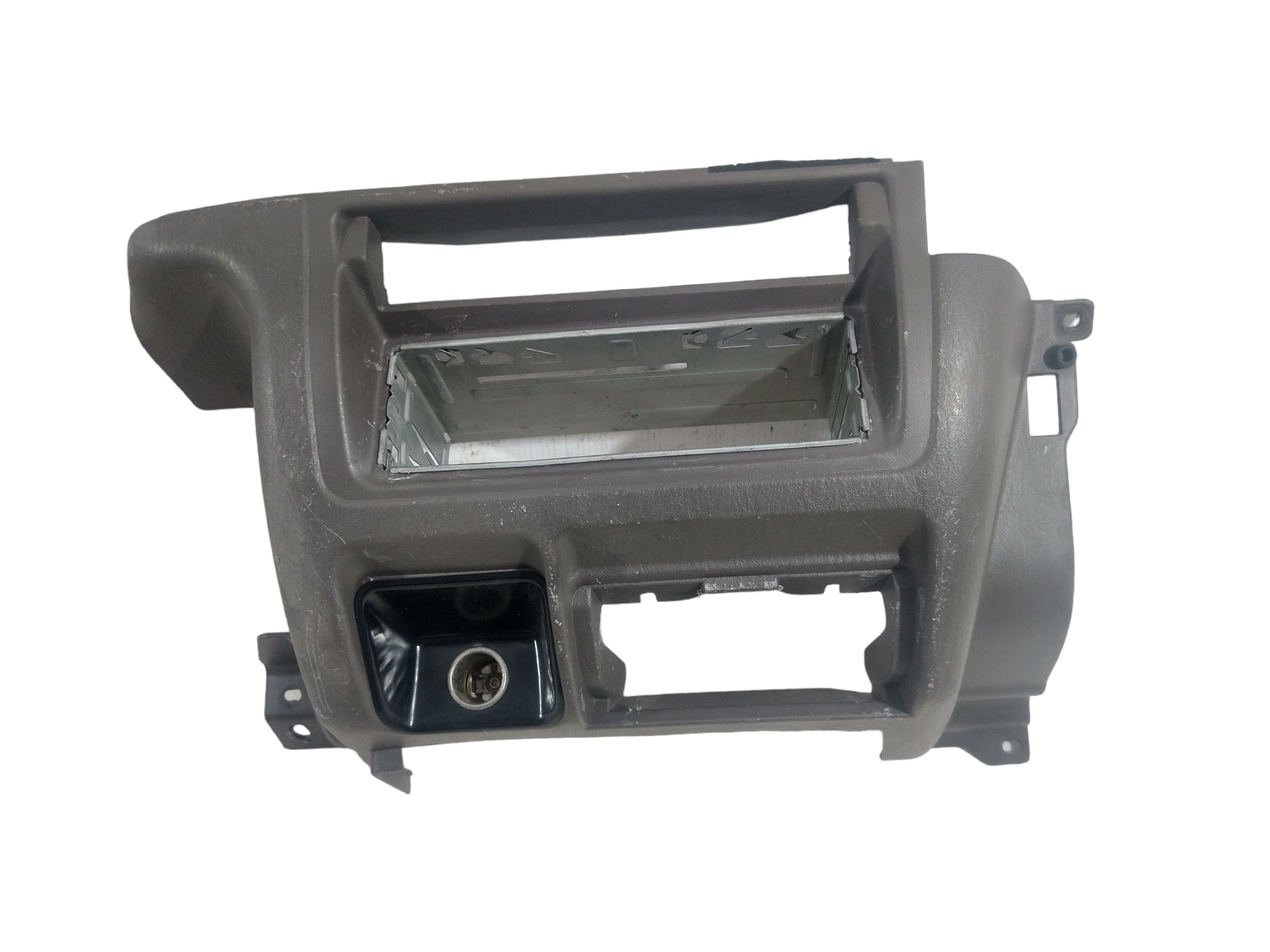 Moldura Central Do Rádio Mitsubishi Pajero Sport 1999 4
