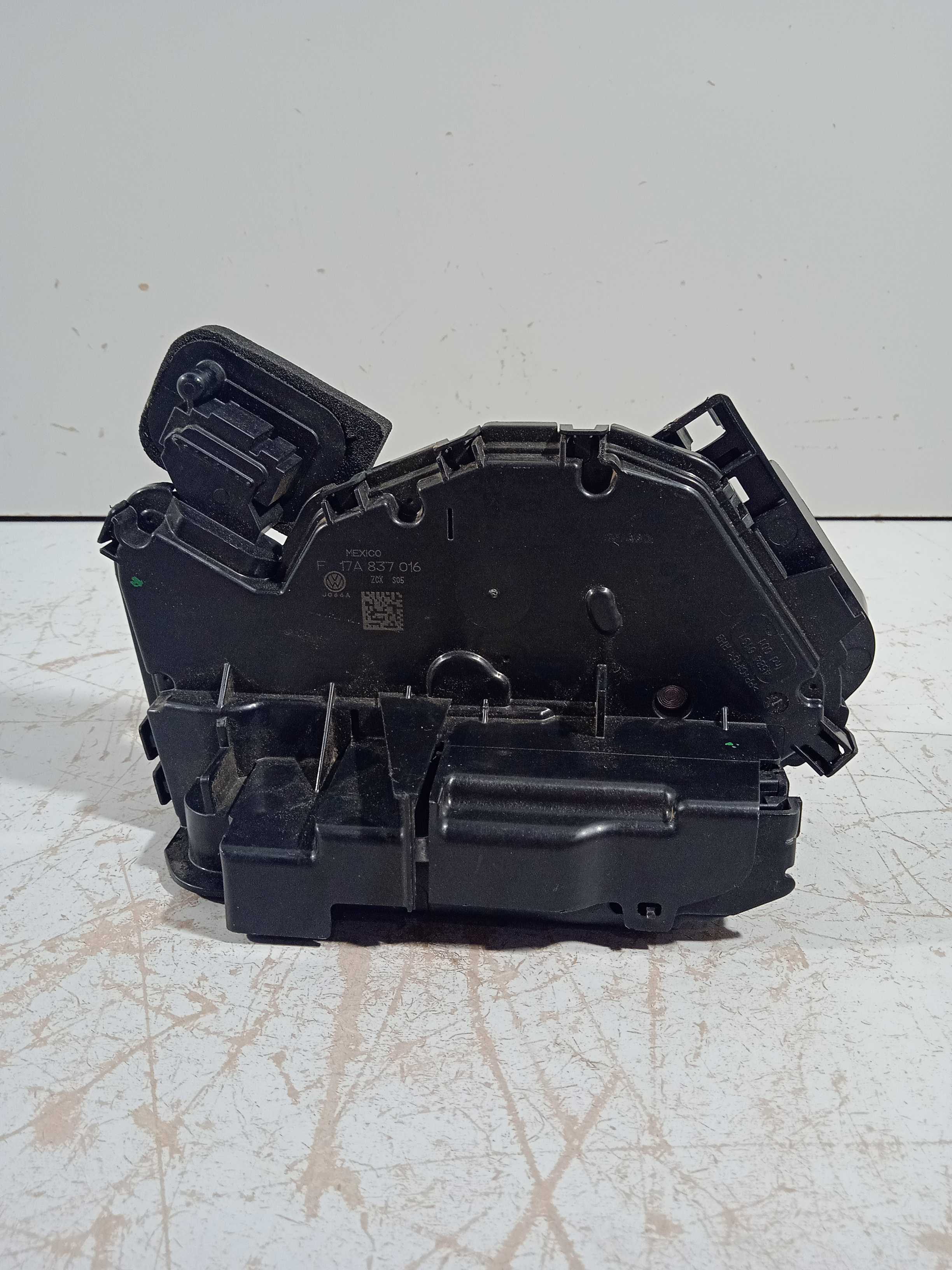 Fechadura Dianteira L/d Polo Msi 1.6 2018 Usado Original 4