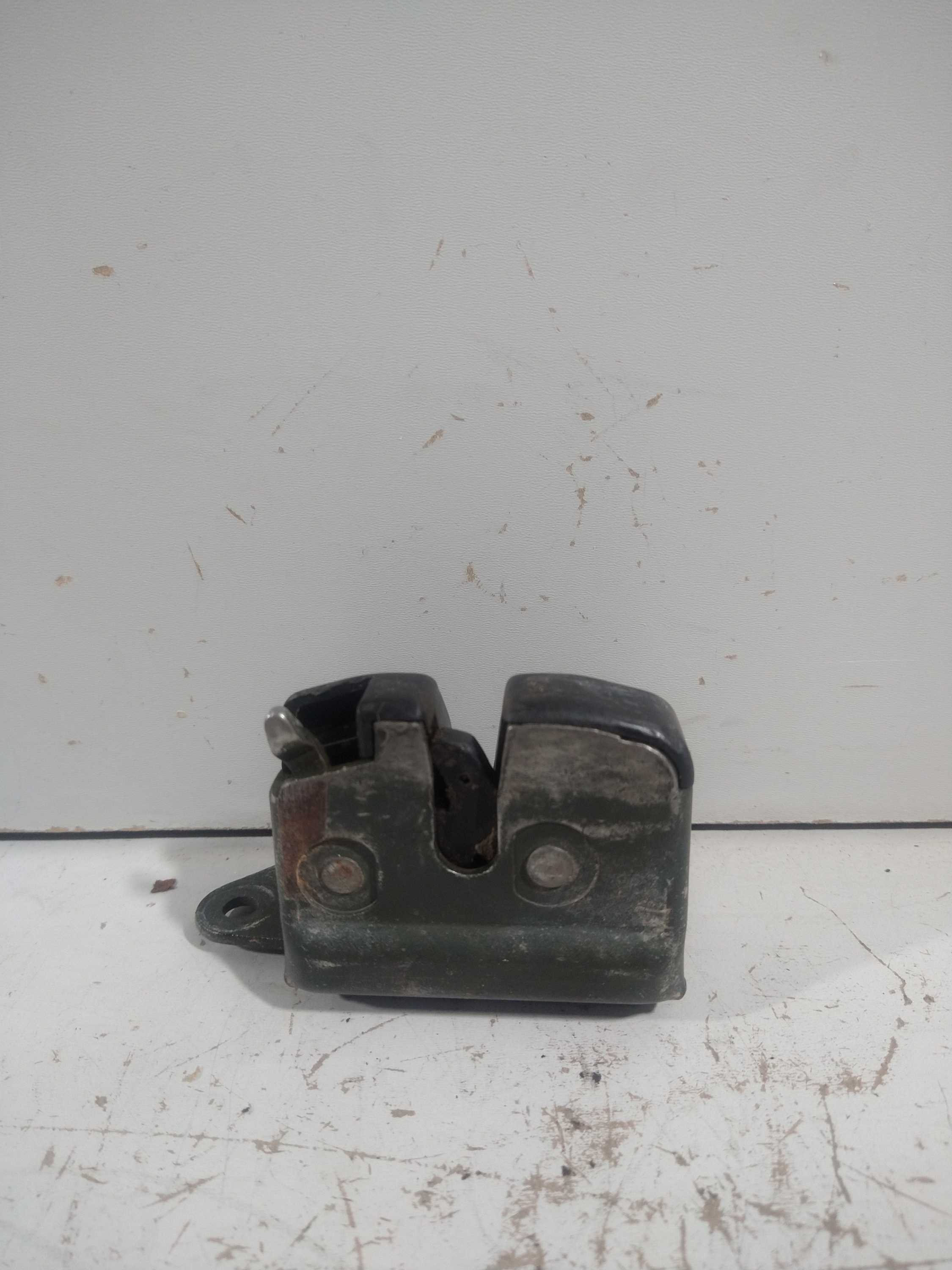 Fechadura Da Tampa Traseira Fiat Palio Fire 2008 Usado Orig 3