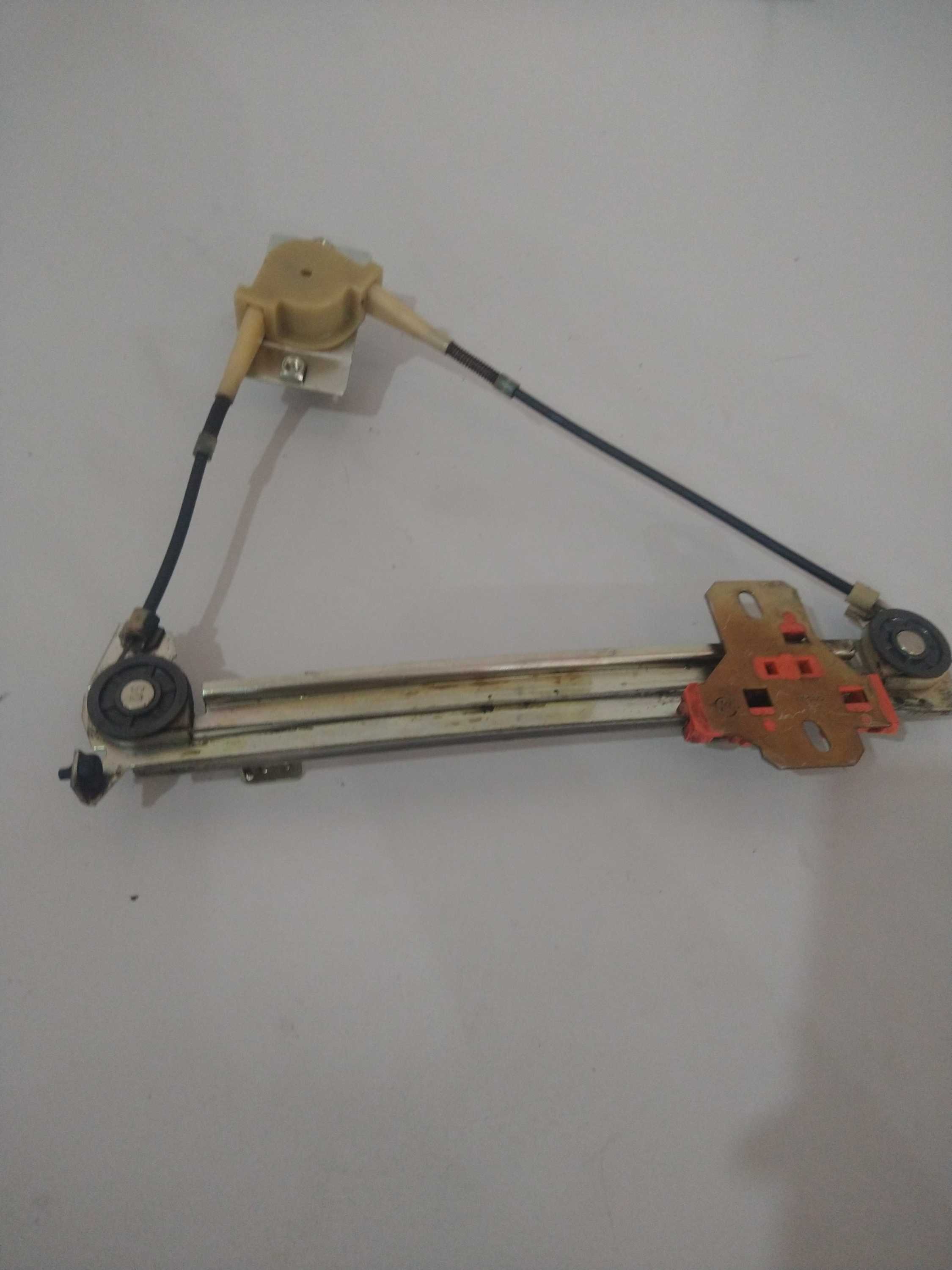 Maquina De Vidro Uno 1995 Traseiro L/e Usado 2
